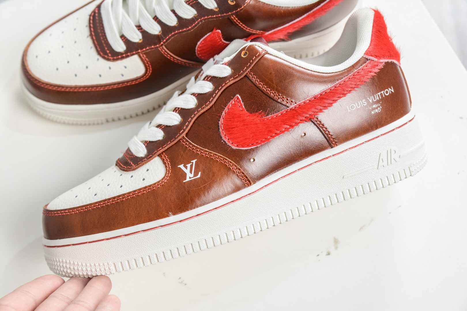 260 Nike Air Force 1 Low 07 x Louis Vuitton LV联名马年限定-复古棕咖赤红 FV3694-103-Chinese UA Cheap High Quatity Brand Clothes Bags handbags Sneakers wholesale wholesaler seller from China Factory suppliers Fashion Clothing Shoes best Quality Beautiful Price 260 Nike Air Force 1 Low 07 x Louis Vuitton LV联名马年限定-复古棕咖赤红 FV3694-103