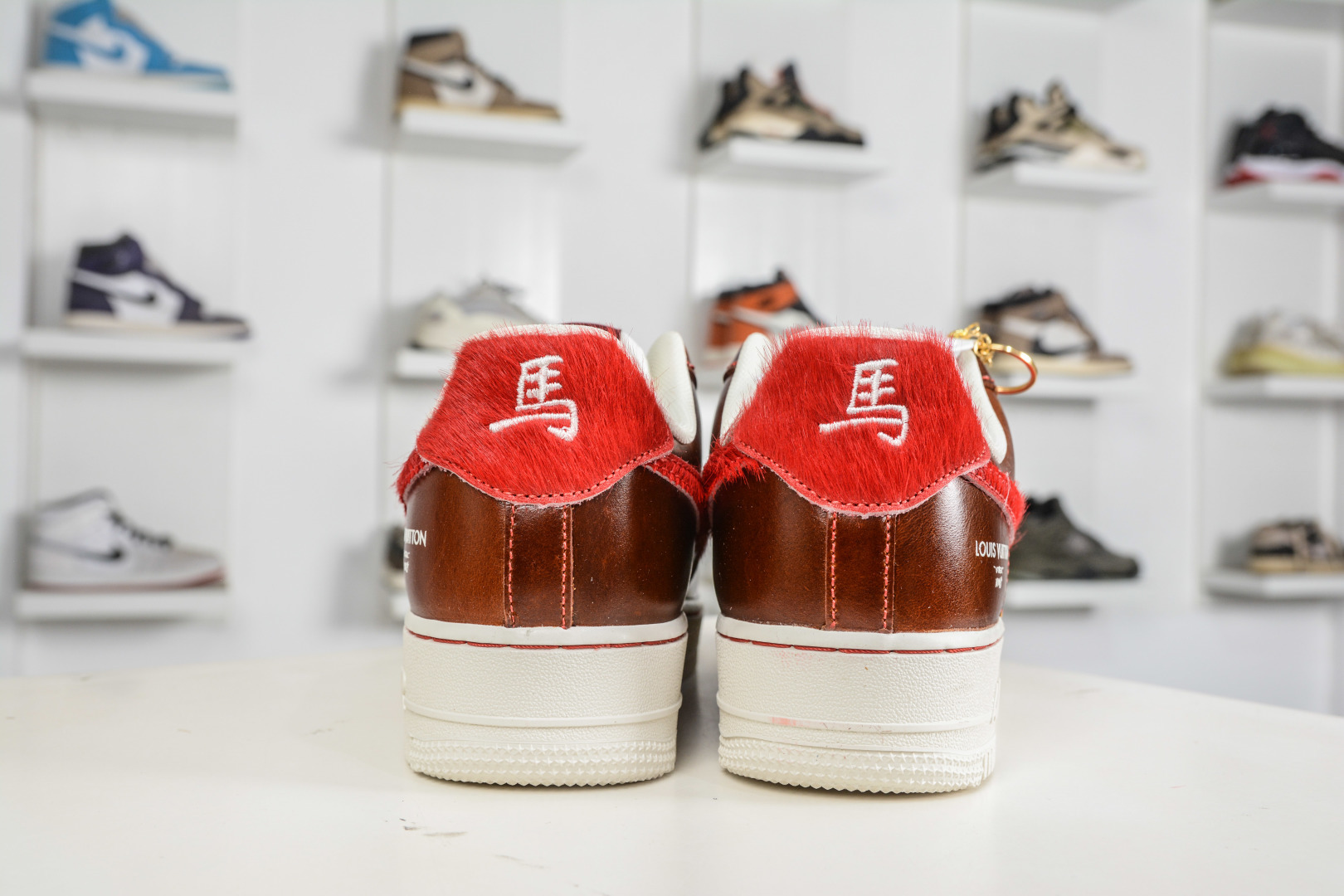 260 Nike Air Force 1 Low 07 x Louis Vuitton LV联名马年限定-复古棕咖赤红 FV3694-103-Chinese UA Cheap High Quatity Brand Clothes Bags handbags Sneakers wholesale wholesaler seller from China Factory suppliers Fashion Clothing Shoes best Quality Beautiful Price 260 Nike Air Force 1 Low 07 x Louis Vuitton LV联名马年限定-复古棕咖赤红 FV3694-103