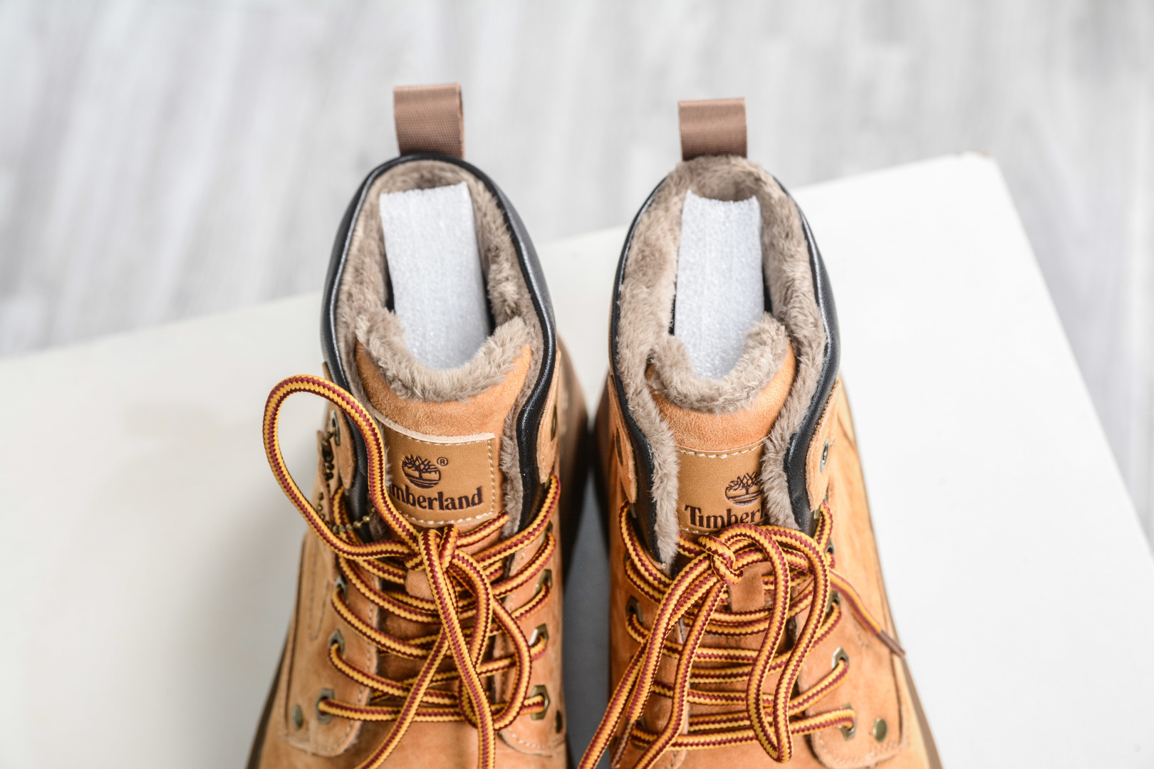 230 新年福利特价 Timberland添柏岚/天伯伦 秋冬新品(毛绒内里保暖锁热)秋冬必备户外休闲大黄靴系列-Chinese UA Cheap High Quatity Brand Clothes Bags handbags Sneakers wholesale wholesaler seller from China Factory suppliers Fashion Clothing Shoes best Quality Beautiful Price 230 新年福利特价 Timberland添柏岚/天伯伦 秋冬新品(毛绒内里保暖锁热)秋冬必备户外休闲大黄靴系列