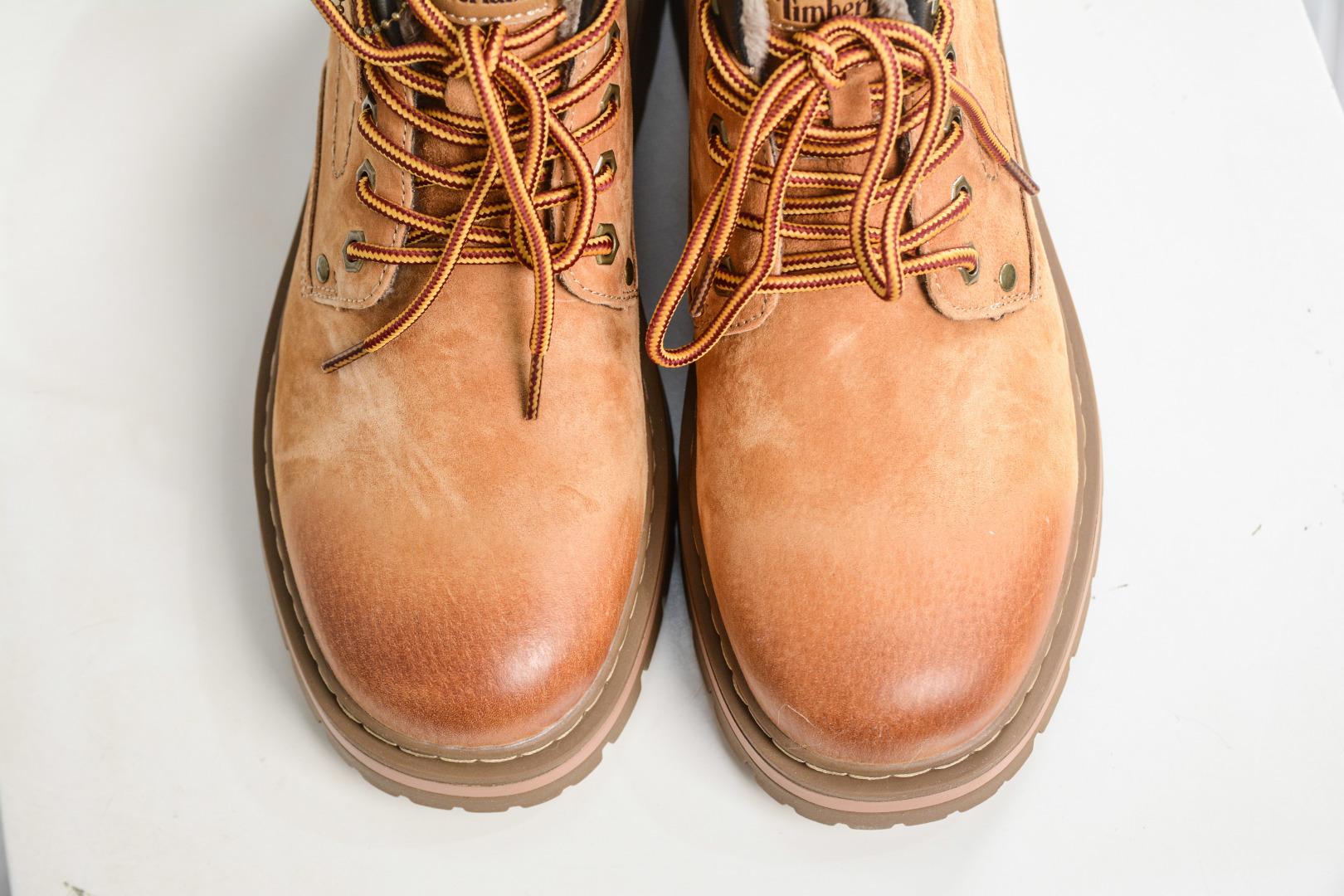 230 新年福利特价 Timberland添柏岚/天伯伦 秋冬新品(毛绒内里保暖锁热)秋冬必备户外休闲大黄靴系列-Chinese UA Cheap High Quatity Brand Clothes Bags handbags Sneakers wholesale wholesaler seller from China Factory suppliers Fashion Clothing Shoes best Quality Beautiful Price 230 新年福利特价 Timberland添柏岚/天伯伦 秋冬新品(毛绒内里保暖锁热)秋冬必备户外休闲大黄靴系列