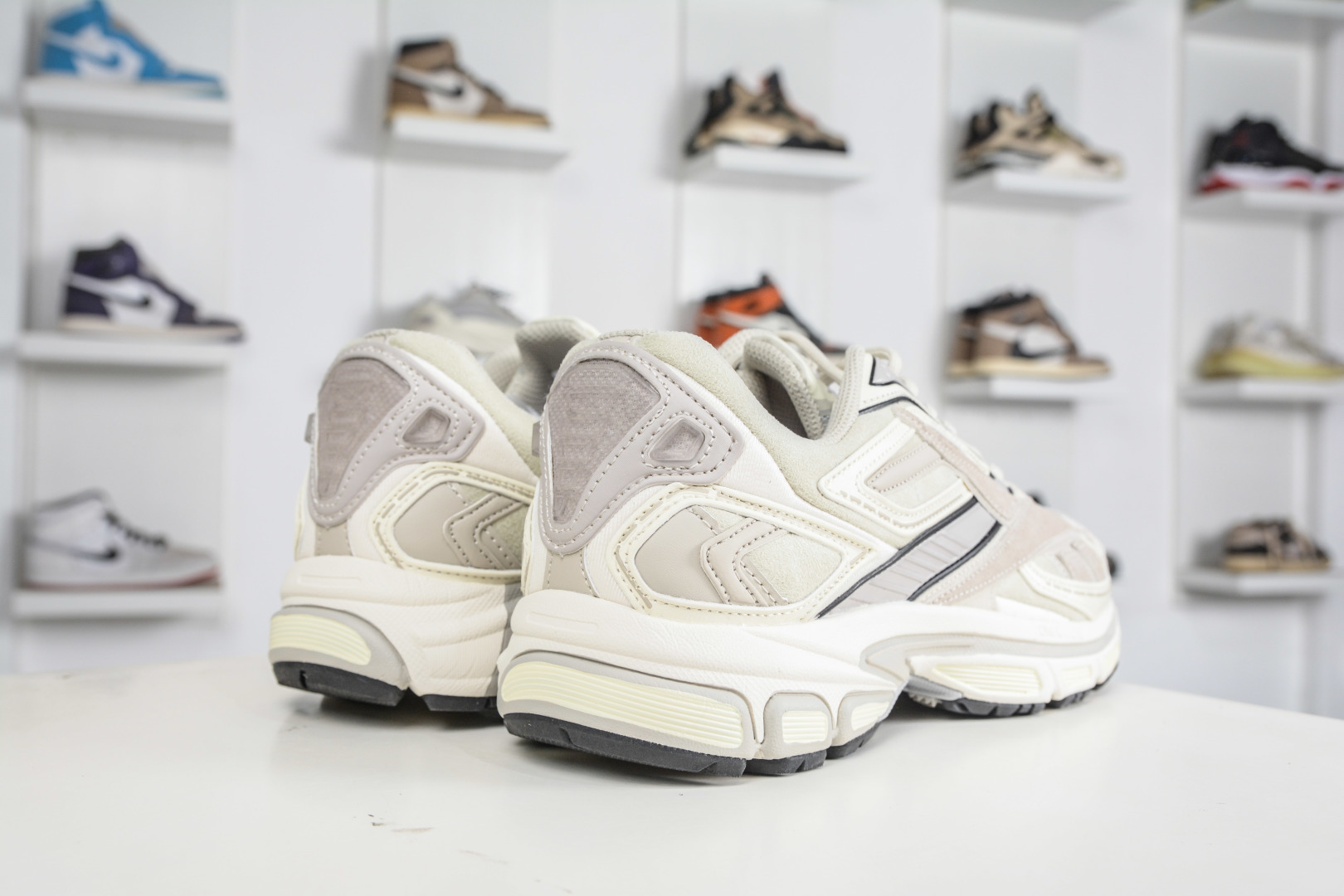 220 锐步Reebok Premier Road Ultra LTD 总理路跑系列低帮复古百搭休闲运动慢跑鞋
