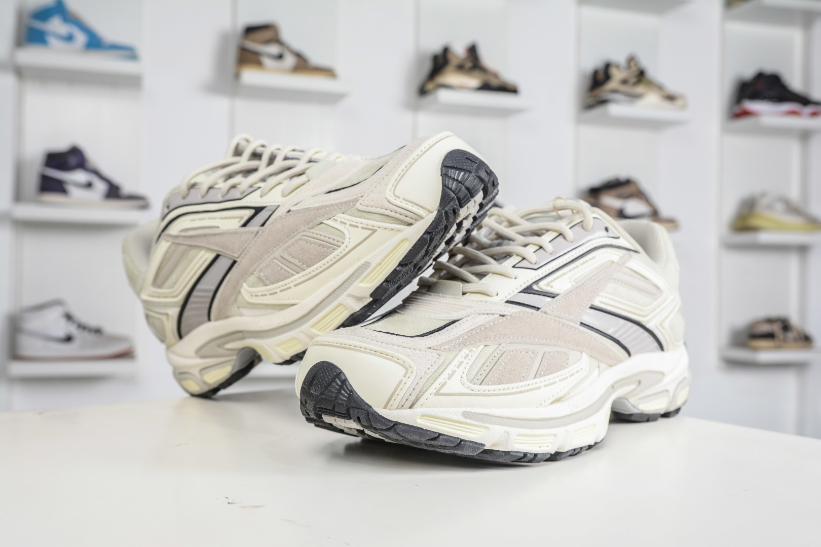 220 锐步Reebok Premier Road Ultra LTD 总理路跑系列低帮复古百搭休闲运动慢跑鞋