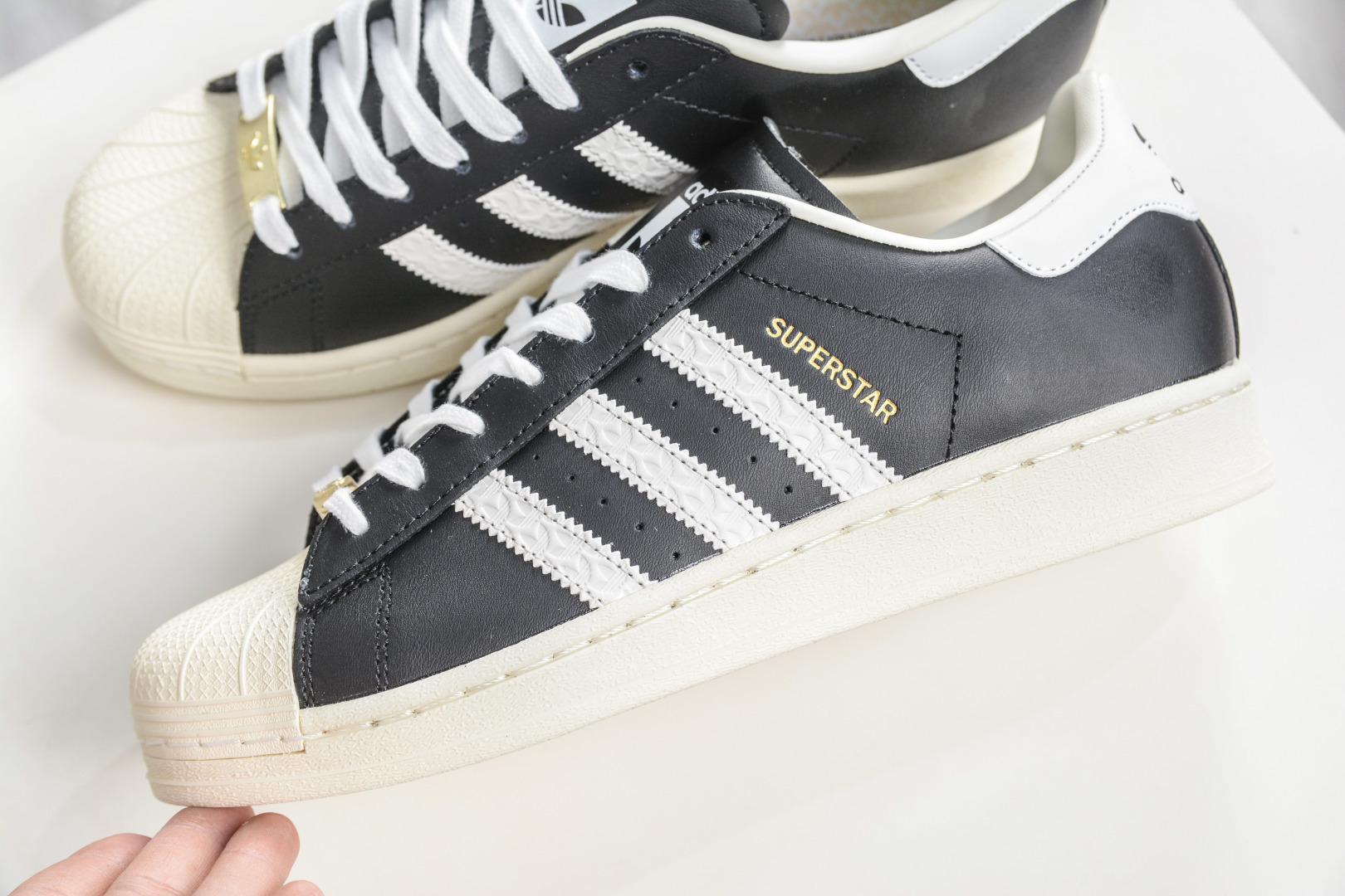 130 Adidas Originals Superstar 2025全新版本 贝壳头 ID4676