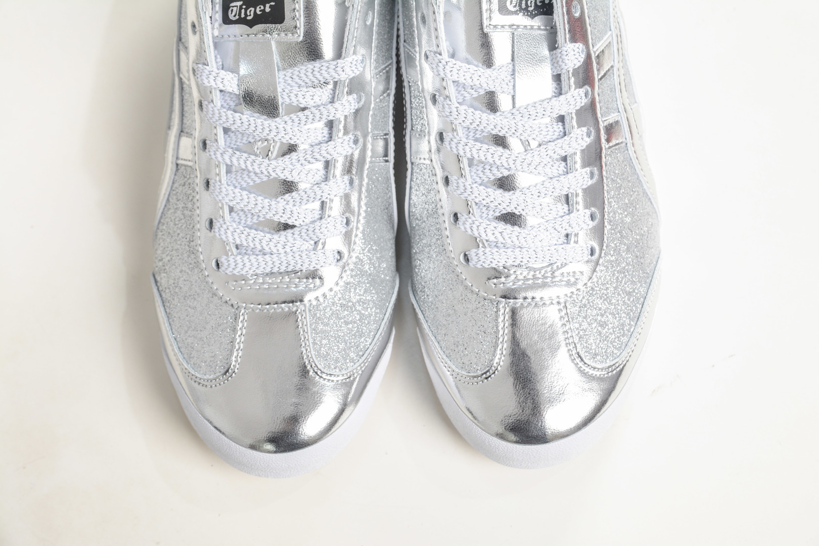 140 Asics 鬼冢虎 Mexico 66 VIN 印尼厂Oem原单材料 1183C480-021-Chinese UA Cheap High Quatity Brand Clothes Bags handbags Sneakers wholesale wholesaler seller from China Factory suppliers Fashion Clothing Shoes best Quality Beautiful Price 140 Asics 鬼冢虎 Mexico 66 VIN 印尼厂Oem原单材料 1183C480-021