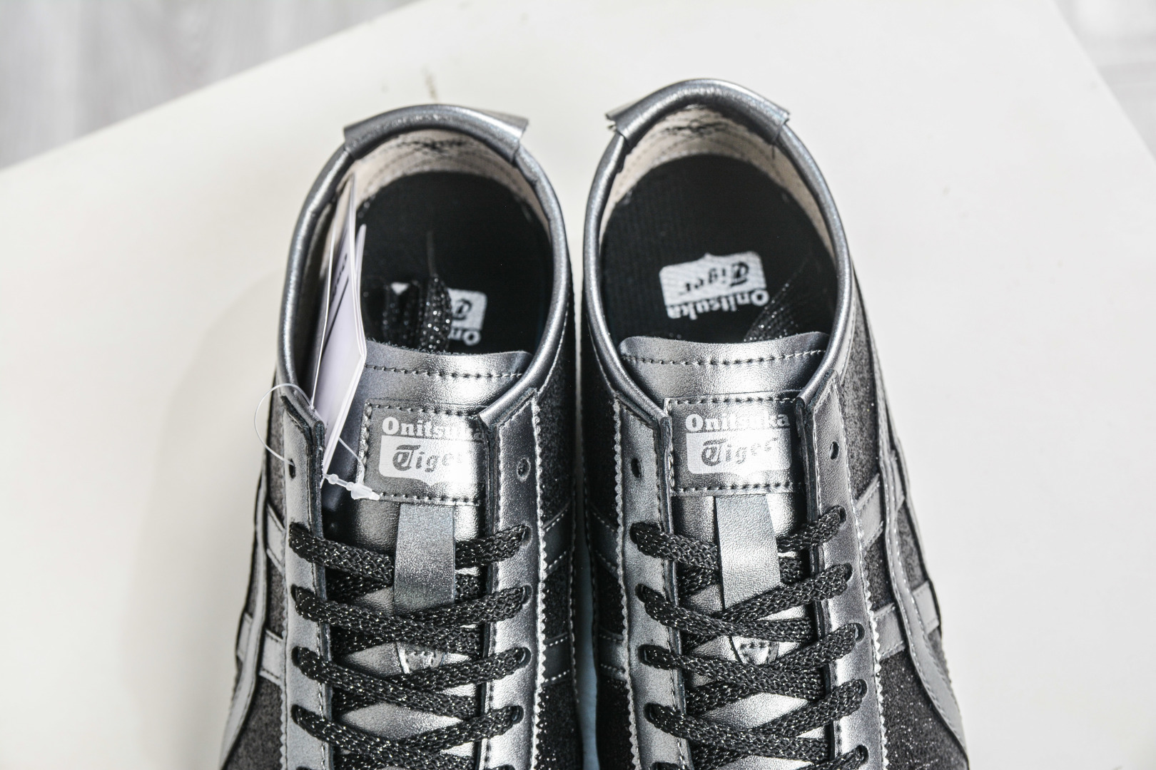 140 Asics 鬼冢虎 Mexico 66 VIN 印尼厂Oem原单材料 1183C480-001-Chinese UA Cheap High Quatity Brand Clothes Bags handbags Sneakers wholesale wholesaler seller from China Factory suppliers Fashion Clothing Shoes best Quality Beautiful Price 140 Asics 鬼冢虎 Mexico 66 VIN 印尼厂Oem原单材料 1183C480-001