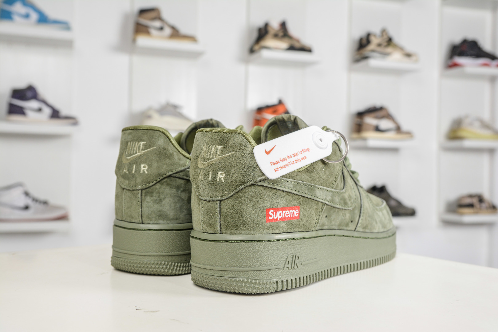 260 Nike Air Force 1 Low 07 x Supreme SUP联名-猪八绿色 DF018-117-Chinese UA Cheap High Quatity Brand Clothes Bags handbags Sneakers wholesale wholesaler seller from China Factory suppliers Fashion Clothing Shoes best Quality Beautiful Price 260 Nike Air Force 1 Low 07 x Supreme SUP联名-猪八绿色 DF018-117