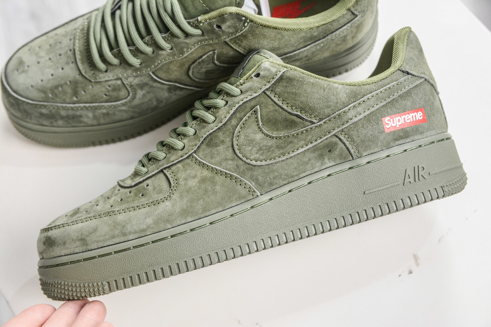 260 Nike Air Force 1 Low 07 x Supreme SUP联名-猪八绿色 DF018-117-Chinese UA Cheap High Quatity Brand Clothes Bags handbags Sneakers wholesale wholesaler seller from China Factory suppliers Fashion Clothing Shoes best Quality Beautiful Price 260 Nike Air Force 1 Low 07 x Supreme SUP联名-猪八绿色 DF018-117