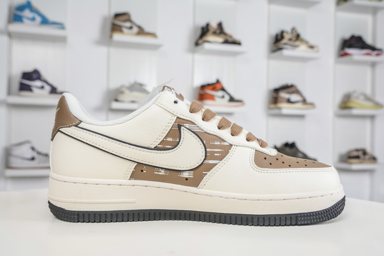 260 Nike Air Force 1 Low 07 米白棕 XD9314-618-Chinese UA Cheap High Quatity Brand Clothes Bags handbags Sneakers wholesale wholesaler seller from China Factory suppliers Fashion Clothing Shoes best Quality Beautiful Price 260 Nike Air Force 1 Low 07 米白棕 XD9314-618