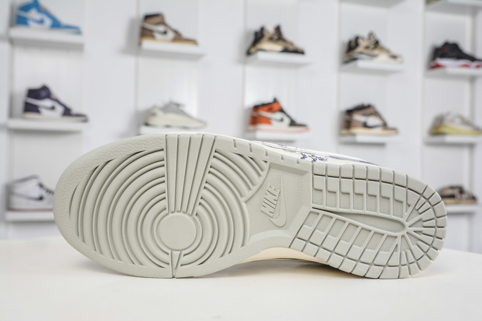 270 Nike SB Dunk Low X Stussy 斯图西马年限定联名—的卢马 SD6888-109-Chinese UA Cheap High Quatity Brand Clothes Bags handbags Sneakers wholesale wholesaler seller from China Factory suppliers Fashion Clothing Shoes best Quality Beautiful Price 270 Nike SB Dunk Low X Stussy 斯图西马年限定联名—的卢马 SD6888-109