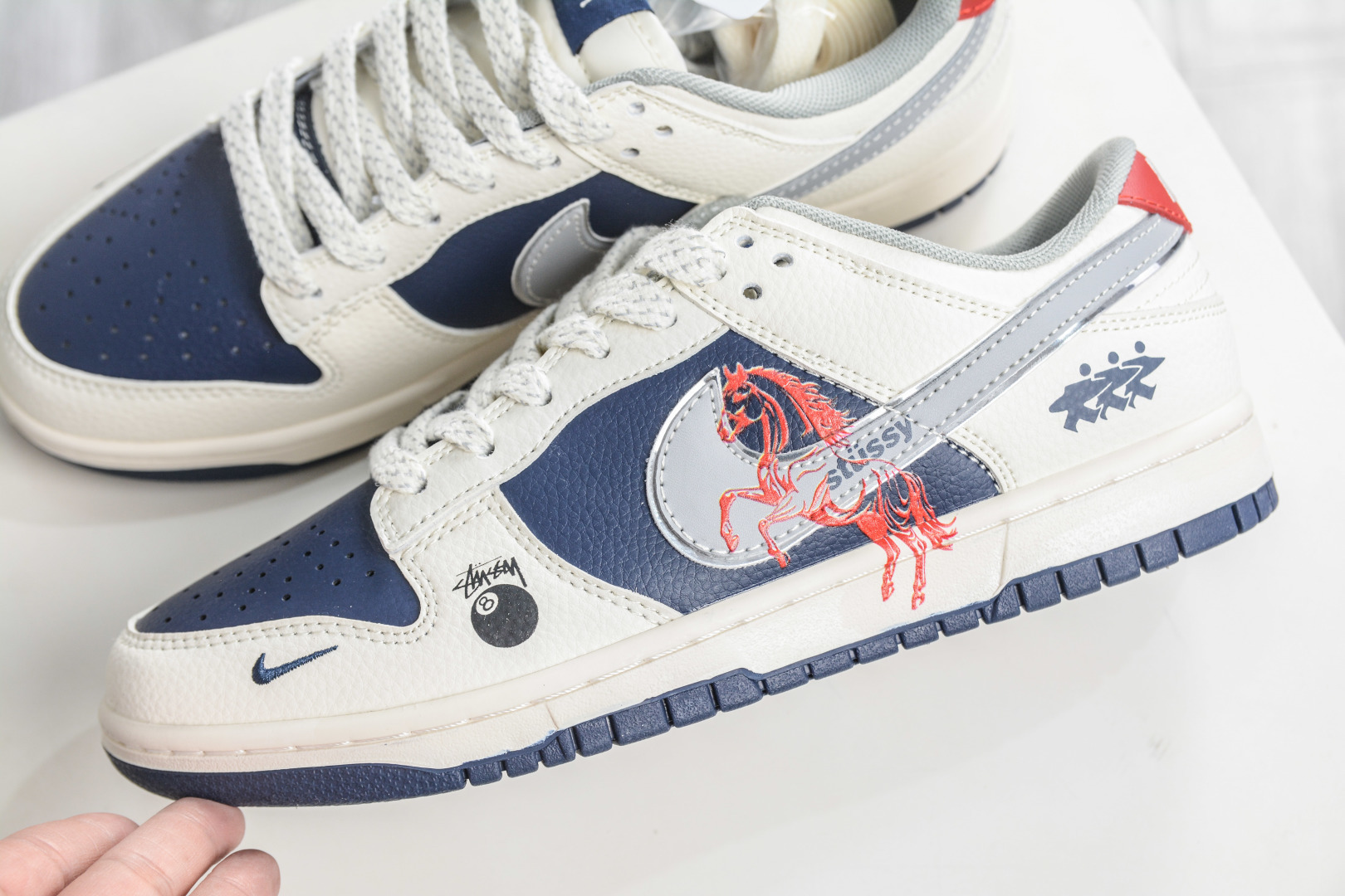 270 Nike SB Dunk Low X Stussy 斯图西马年限定联名—米灰蓝 SD6888-107-Chinese UA Cheap High Quatity Brand Clothes Bags handbags Sneakers wholesale wholesaler seller from China Factory suppliers Fashion Clothing Shoes best Quality Beautiful Price 270 Nike SB Dunk Low X Stussy 斯图西马年限定联名—米灰蓝 SD6888-107