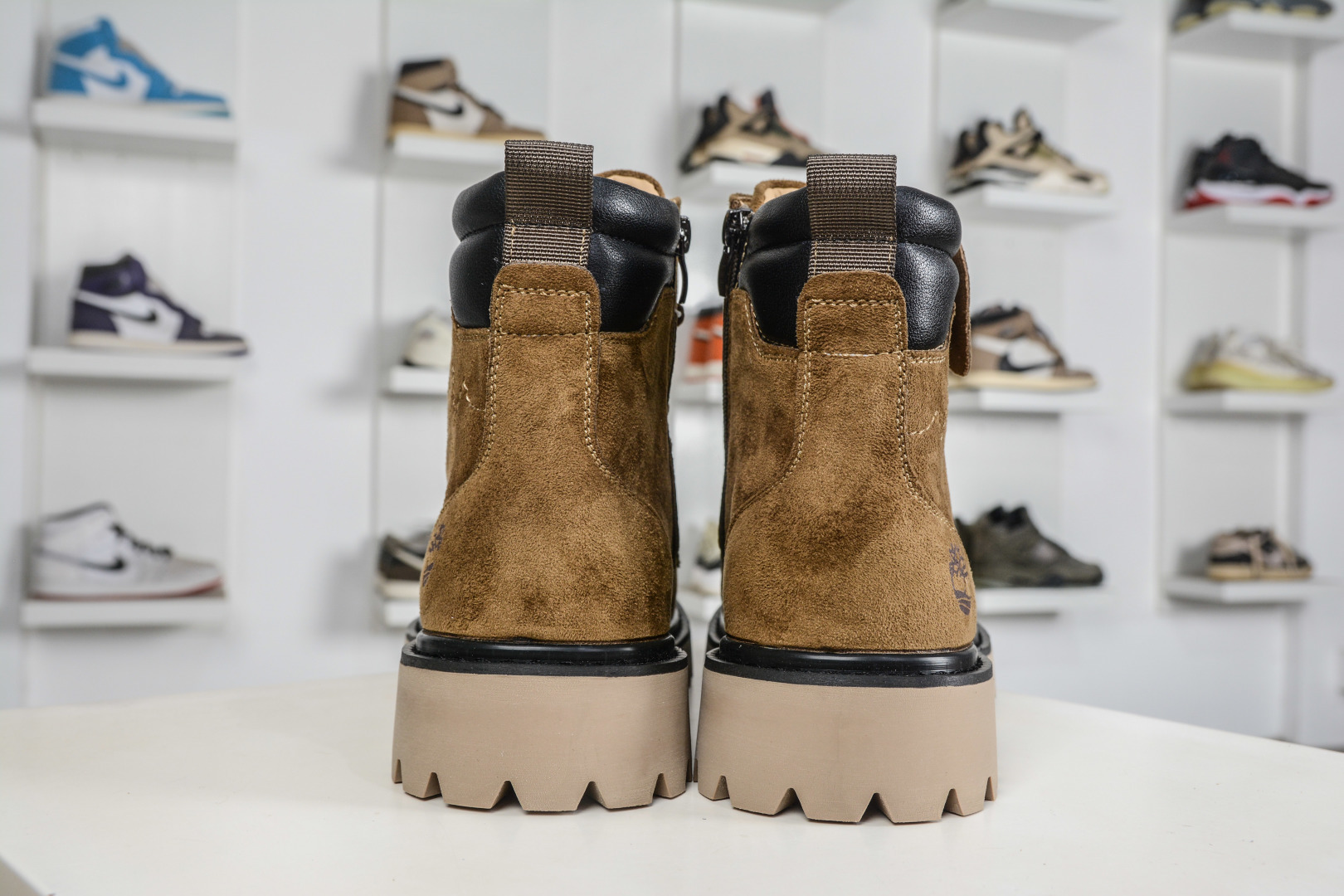 230 新年福利特价 Timberland添柏岚/天伯伦 秋冬新品(毛绒内里保暖锁热)-Chinese UA Cheap High Quatity Brand Clothes Bags handbags Sneakers wholesale wholesaler seller from China Factory suppliers Fashion Clothing Shoes best Quality Beautiful Price 230 新年福利特价 Timberland添柏岚/天伯伦 秋冬新品(毛绒内里保暖锁热)