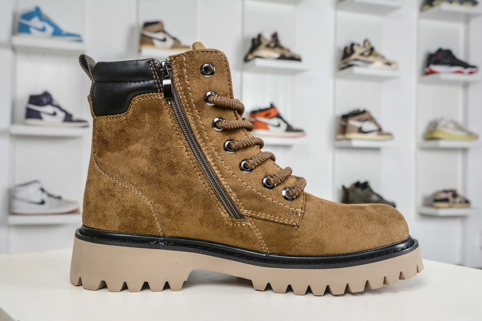 230 新年福利特价 Timberland添柏岚/天伯伦 秋冬新品(毛绒内里保暖锁热)-Chinese UA Cheap High Quatity Brand Clothes Bags handbags Sneakers wholesale wholesaler seller from China Factory suppliers Fashion Clothing Shoes best Quality Beautiful Price 230 新年福利特价 Timberland添柏岚/天伯伦 秋冬新品(毛绒内里保暖锁热)