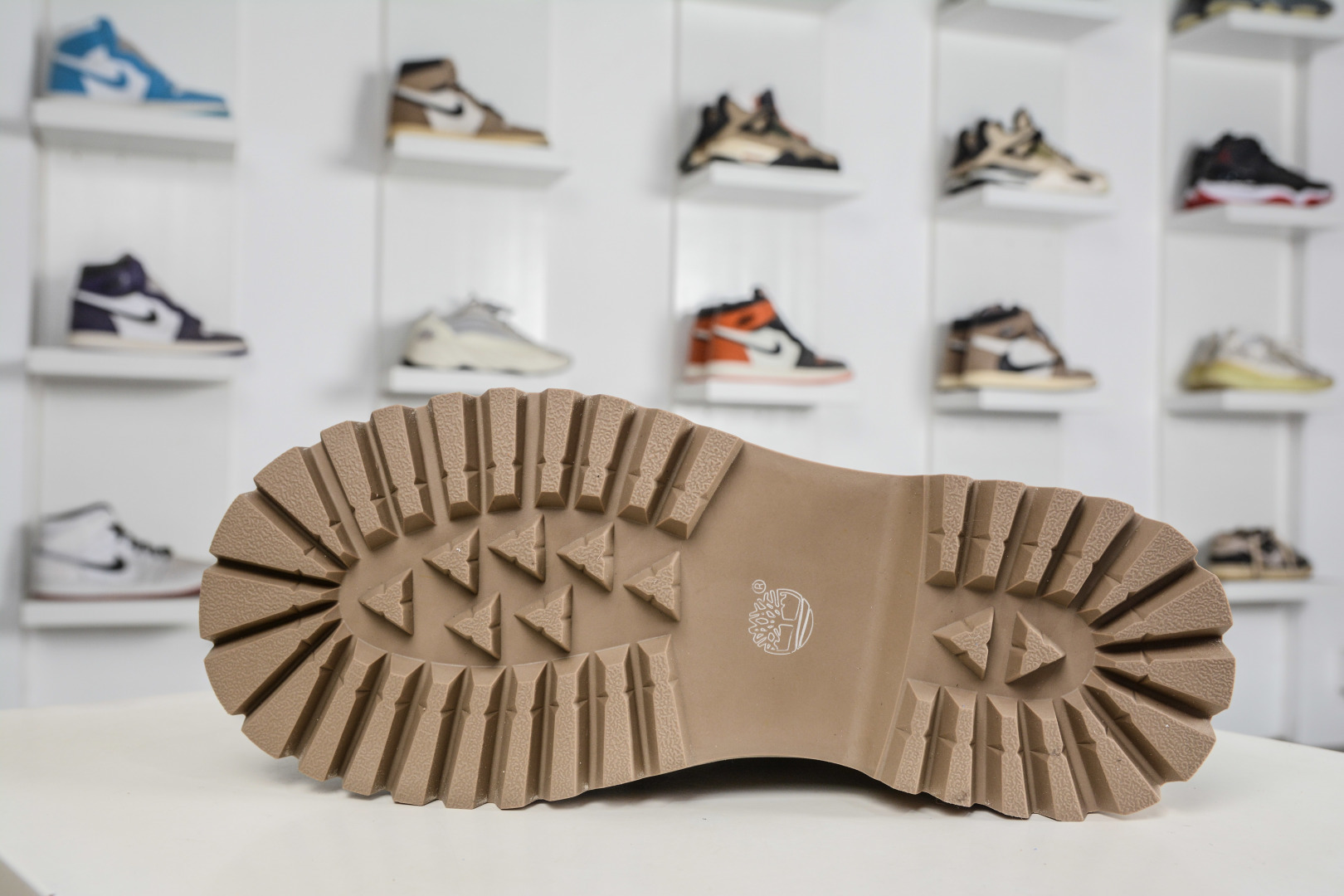 230 新年福利特价 Timberland添柏岚/天伯伦 秋冬新品(毛绒内里保暖锁热)-Chinese UA Cheap High Quatity Brand Clothes Bags handbags Sneakers wholesale wholesaler seller from China Factory suppliers Fashion Clothing Shoes best Quality Beautiful Price 230 新年福利特价 Timberland添柏岚/天伯伦 秋冬新品(毛绒内里保暖锁热)