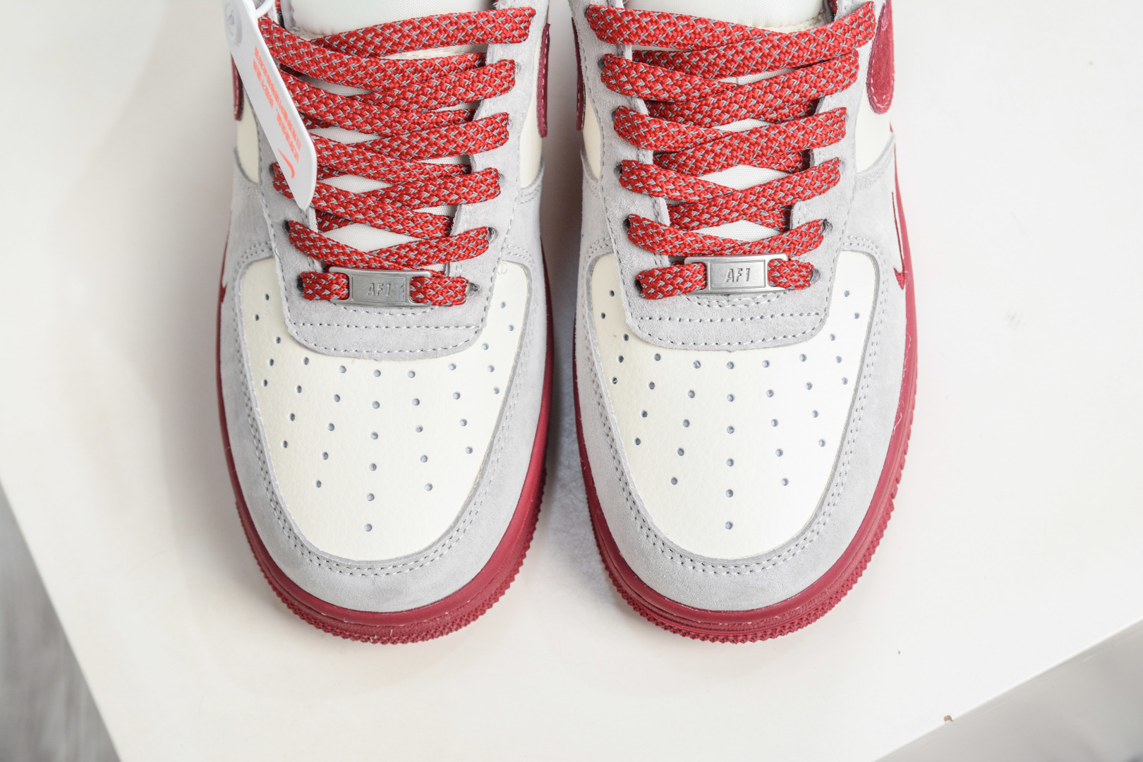 260 Stussy x NIke Air Force 1 斯图西联名- 米灰红 JP8028-076-Chinese UA Cheap High Quatity Brand Clothes Bags handbags Sneakers wholesale wholesaler seller from China Factory suppliers Fashion Clothing Shoes best Quality Beautiful Price 260 Stussy x NIke Air Force 1 斯图西联名- 米灰红 JP8028-076