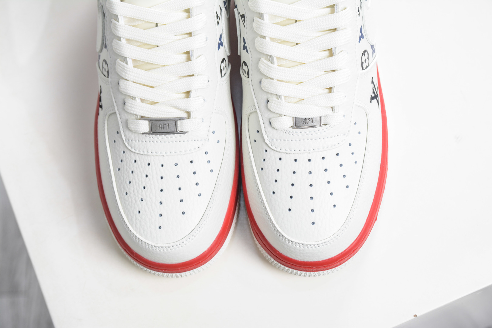 260 Nike Air Force 1 Low 07 x Louis Vuitton LV联名-白嫣红 BQ4212-100-Chinese UA Cheap High Quatity Brand Clothes Bags handbags Sneakers wholesale wholesaler seller from China Factory suppliers Fashion Clothing Shoes best Quality Beautiful Price 260 Nike Air Force 1 Low 07 x Louis Vuitton LV联名-白嫣红 BQ4212-100
