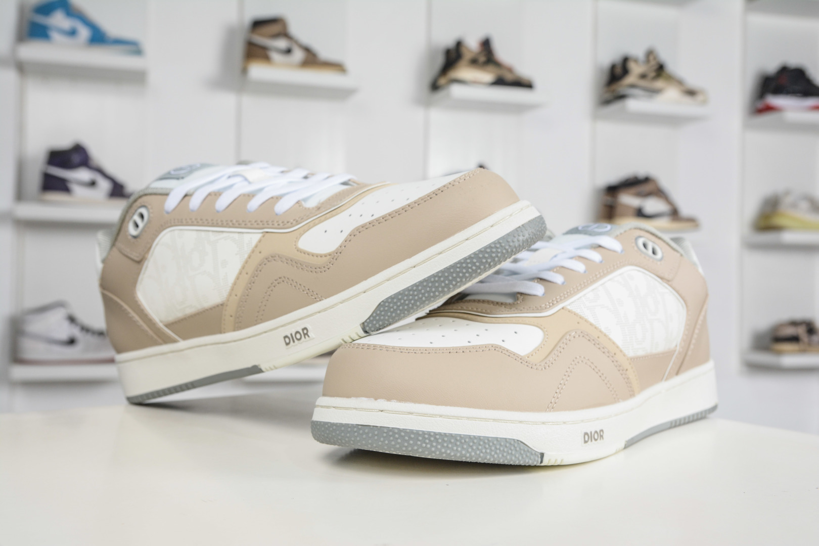 210 迪奥/Dior B27 Oblique Galaxy Low Sneakers B27系列低帮复古真皮百搭运动休闲板鞋 3SN272ZIR1-Chinese UA Cheap High Quatity Brand Clothes Bags handbags Sneakers wholesale wholesaler seller from China Factory suppliers Fashion Clothing Shoes best Quality Beautiful Price 210 迪奥/Dior B27 Oblique Galaxy Low Sneakers B27系列低帮复古真皮百搭运动休闲板鞋 3SN272ZIR1