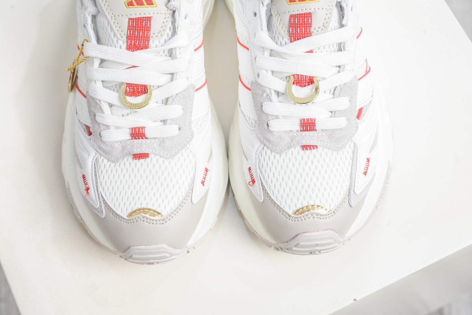 190 Adidas XLG STORM EDGE 阿迪达斯 舒适 防滑 老爹鞋 鞋面由轻薄透气的网布制成 KI1855-Chinese UA Cheap High Quatity Brand Clothes Bags handbags Sneakers wholesale wholesaler seller from China Factory suppliers Fashion Clothing Shoes best Quality Beautiful Price 190 Adidas XLG STORM EDGE 阿迪达斯 舒适 防滑 老爹鞋 鞋面由轻薄透气的网布制成 KI1855