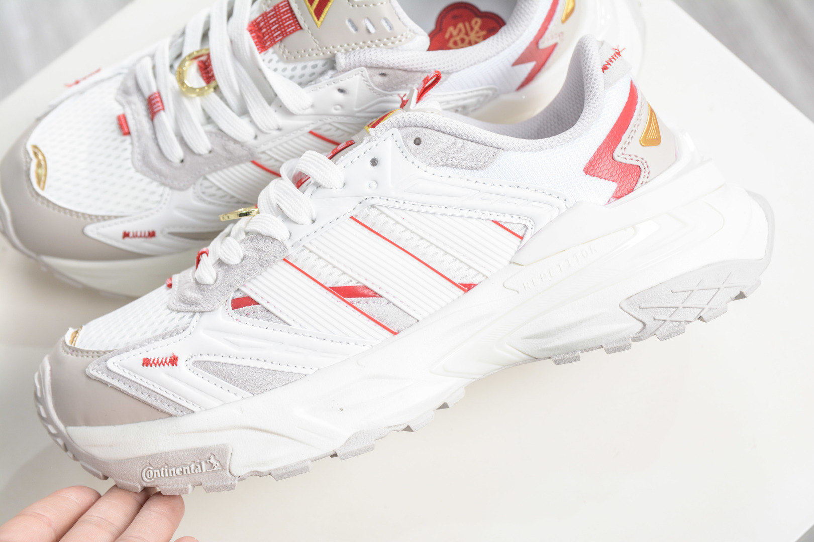 190 Adidas XLG STORM EDGE 阿迪达斯 舒适 防滑 老爹鞋 鞋面由轻薄透气的网布制成 KI1855-Chinese UA Cheap High Quatity Brand Clothes Bags handbags Sneakers wholesale wholesaler seller from China Factory suppliers Fashion Clothing Shoes best Quality Beautiful Price 190 Adidas XLG STORM EDGE 阿迪达斯 舒适 防滑 老爹鞋 鞋面由轻薄透气的网布制成 KI1855