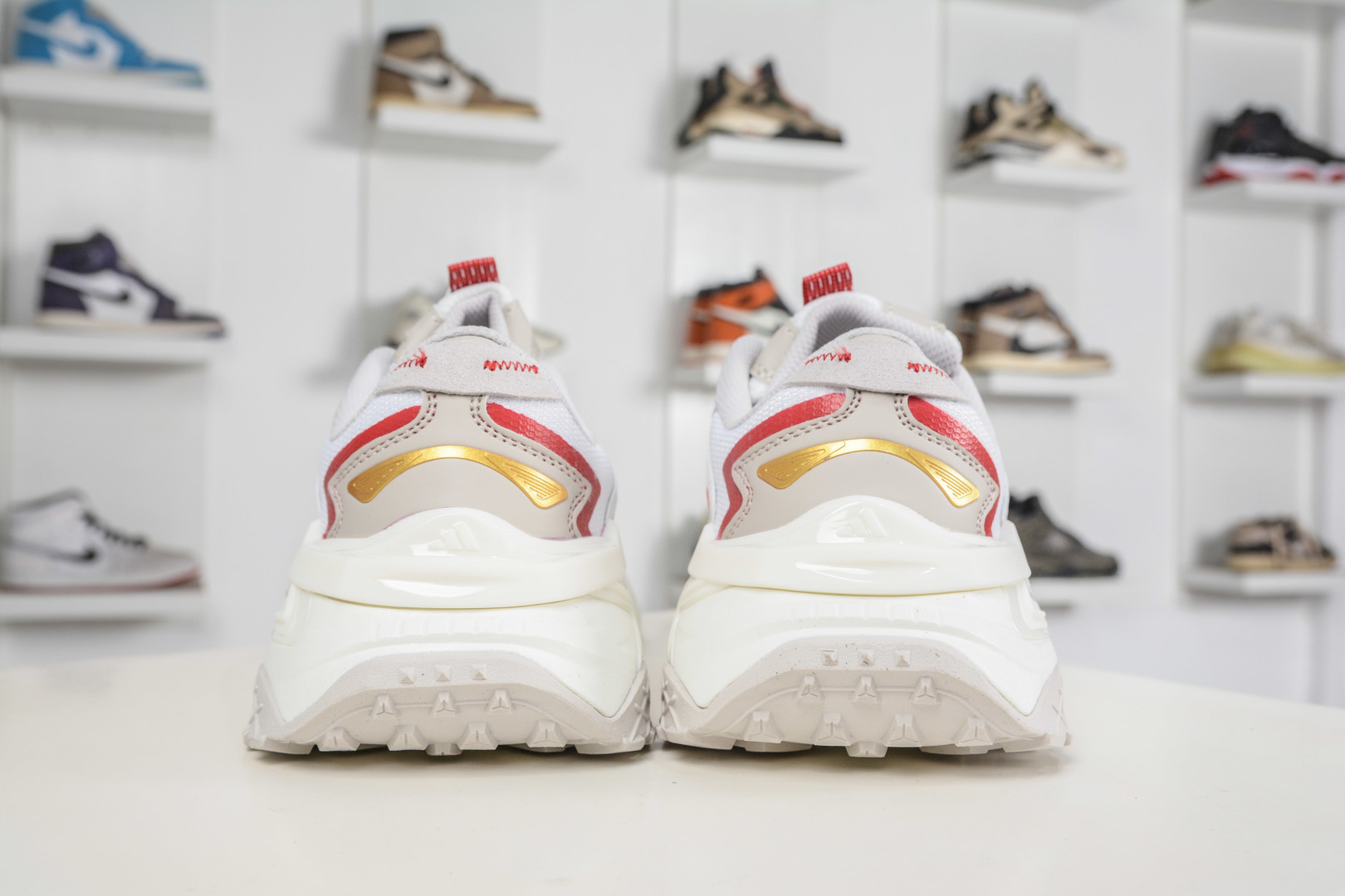 190 Adidas XLG STORM EDGE 阿迪达斯 舒适 防滑 老爹鞋 鞋面由轻薄透气的网布制成 KI1855-Chinese UA Cheap High Quatity Brand Clothes Bags handbags Sneakers wholesale wholesaler seller from China Factory suppliers Fashion Clothing Shoes best Quality Beautiful Price 190 Adidas XLG STORM EDGE 阿迪达斯 舒适 防滑 老爹鞋 鞋面由轻薄透气的网布制成 KI1855