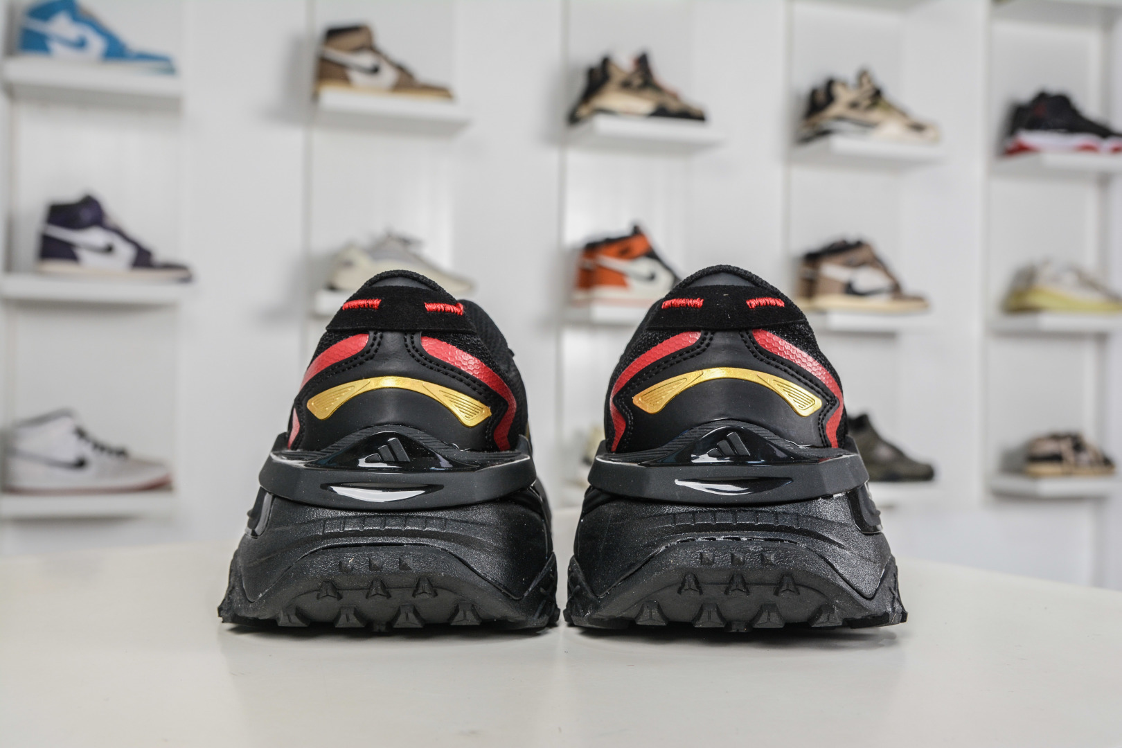 190 Adidas XLG STORM EDGE 阿迪达斯 舒适 防滑 老爹鞋 鞋面由轻薄透气的网布制成 KI1856-Chinese UA Cheap High Quatity Brand Clothes Bags handbags Sneakers wholesale wholesaler seller from China Factory suppliers Fashion Clothing Shoes best Quality Beautiful Price 190 Adidas XLG STORM EDGE 阿迪达斯 舒适 防滑 老爹鞋 鞋面由轻薄透气的网布制成 KI1856