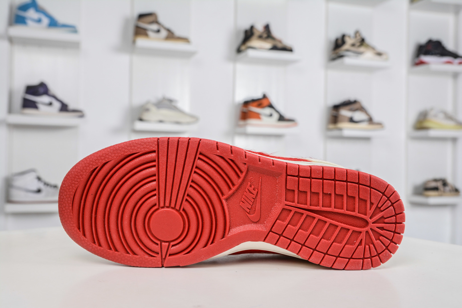 290 Nike SB Dunk Low 马年限定 米白红马毛 DS6608-020-Chinese UA Cheap High Quatity Brand Clothes Bags handbags Sneakers wholesale wholesaler seller from China Factory suppliers Fashion Clothing Shoes best Quality Beautiful Price 290 Nike SB Dunk Low 马年限定 米白红马毛 DS6608-020