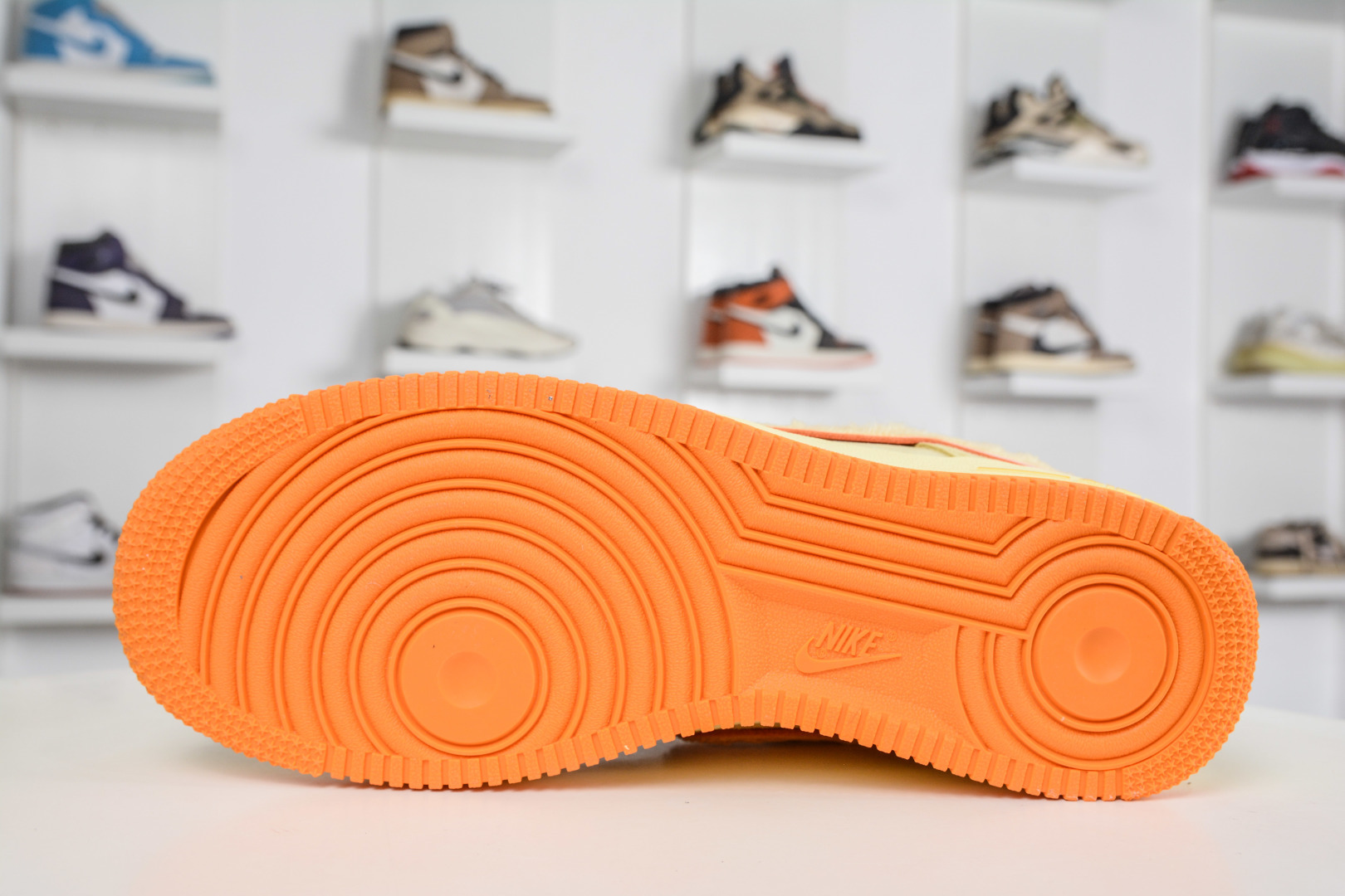 330 TOP版 220 HY版 多版本供应 TOP版DOAF x Air Force 1 Low 俄勒冈小黄鸭 IU7612-700