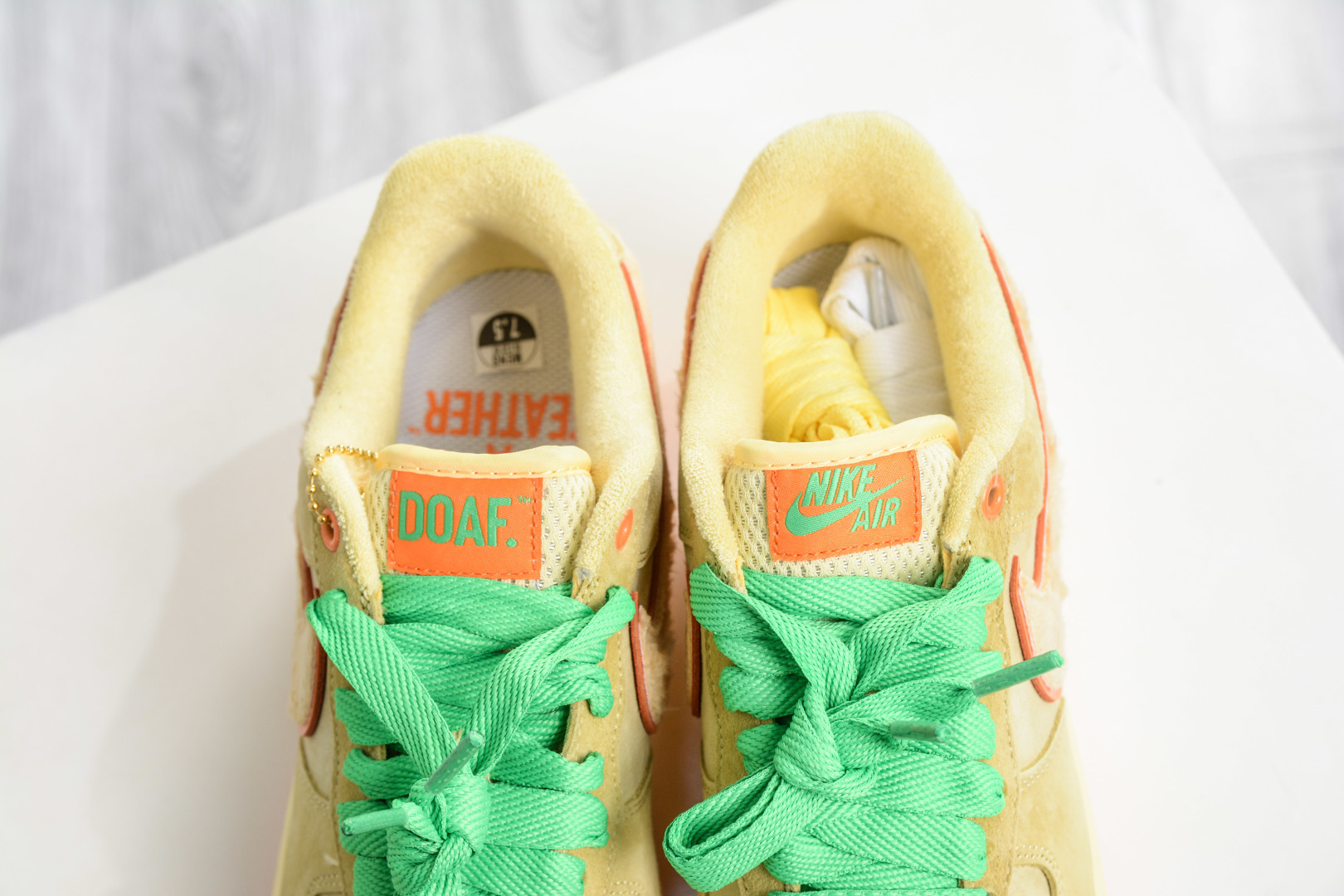 330 TOP版 220 HY版 多版本供应 TOP版DOAF x Air Force 1 Low 俄勒冈小黄鸭 IU7612-700