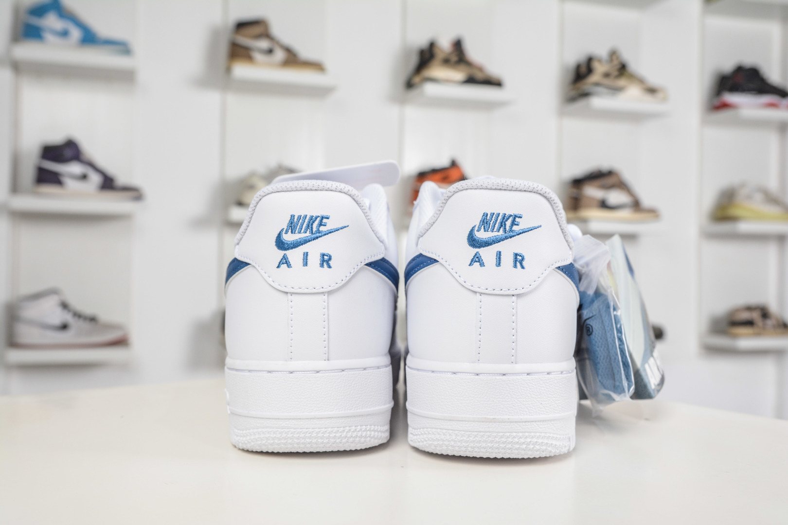 200 HY版Nike Air Force 1 Low 07 白蓝 FJ4146-123-Chinese UA Cheap High Quatity Brand Clothes Bags handbags Sneakers wholesale wholesaler seller from China Factory suppliers Fashion Clothing Shoes best Quality Beautiful Price 200 HY版Nike Air Force 1 Low 07 白蓝 FJ4146-123