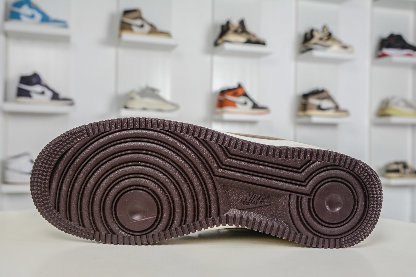260 Nike Air Force 1 Low 07 马年限定 福韵米红 NH0601-501-Chinese UA Cheap High Quatity Brand Clothes Bags handbags Sneakers wholesale wholesaler seller from China Factory suppliers Fashion Clothing Shoes best Quality Beautiful Price 260 Nike Air Force 1 Low 07 马年限定 福韵米红 NH0601-501