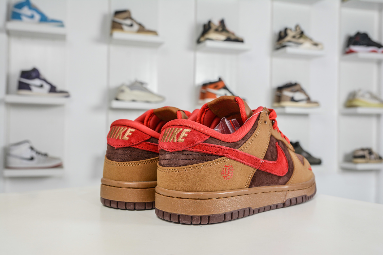 270 Nike Dunk Low 马年限定 黄棕红 YF9511-926-Chinese UA Cheap High Quatity Brand Clothes Bags handbags Sneakers wholesale wholesaler seller from China Factory suppliers Fashion Clothing Shoes best Quality Beautiful Price 270 Nike Dunk Low 马年限定 黄棕红 YF9511-926