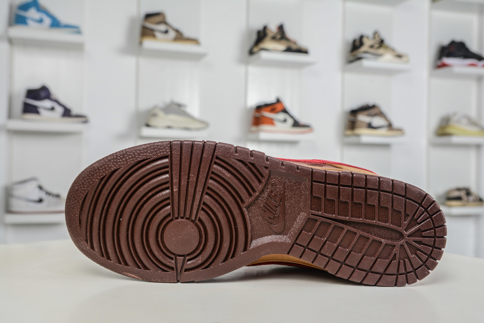 270 Nike Dunk Low 马年限定 黄棕红 YF9511-926-Chinese UA Cheap High Quatity Brand Clothes Bags handbags Sneakers wholesale wholesaler seller from China Factory suppliers Fashion Clothing Shoes best Quality Beautiful Price 270 Nike Dunk Low 马年限定 黄棕红 YF9511-926