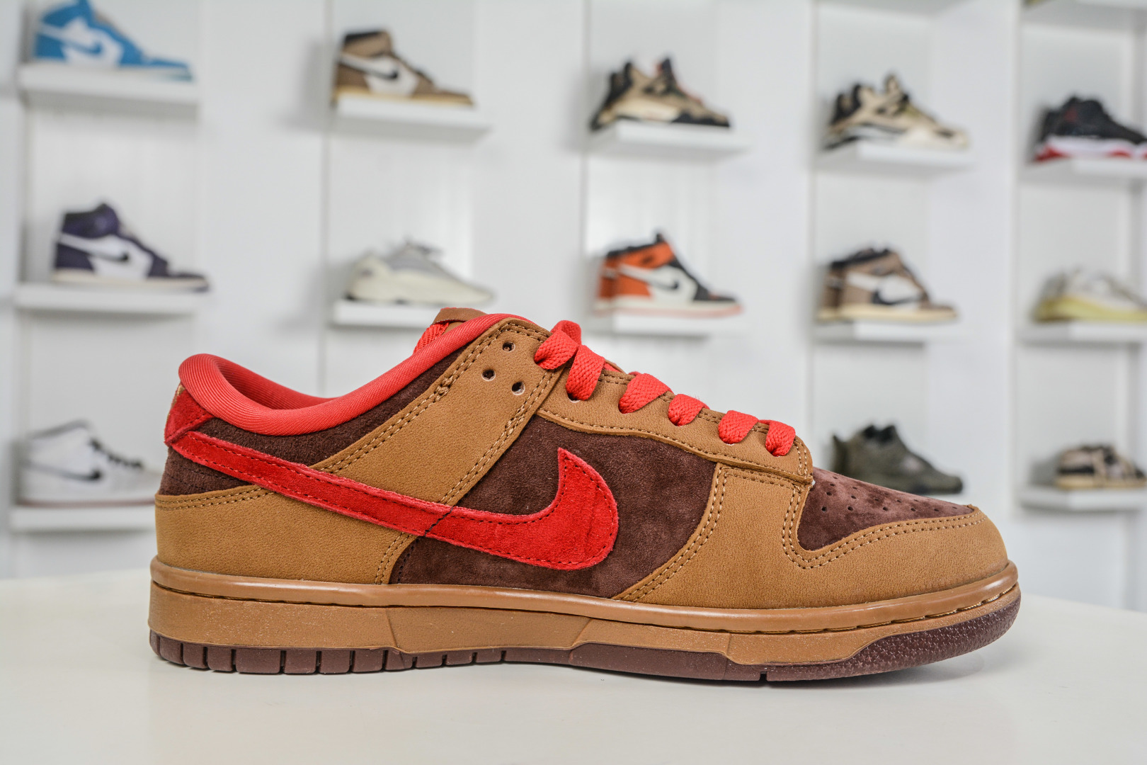 270 Nike Dunk Low 马年限定 黄棕红 YF9511-926-Chinese UA Cheap High Quatity Brand Clothes Bags handbags Sneakers wholesale wholesaler seller from China Factory suppliers Fashion Clothing Shoes best Quality Beautiful Price 270 Nike Dunk Low 马年限定 黄棕红 YF9511-926