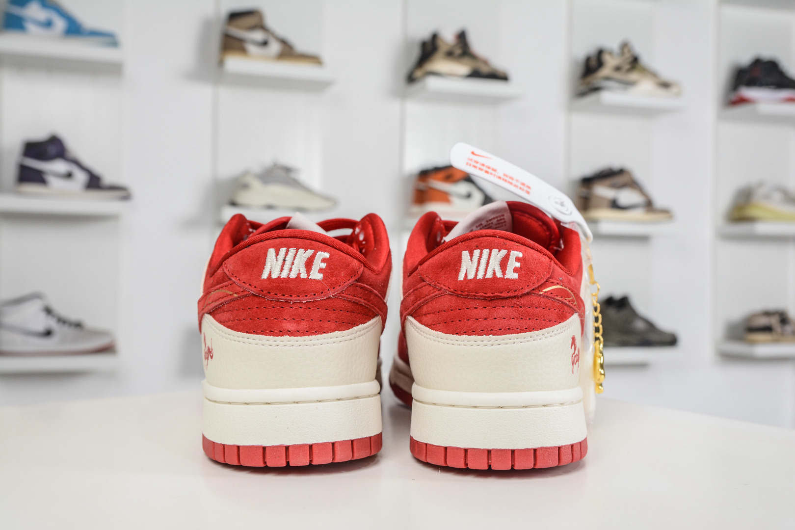270 Nike Dunk Low 马年限定 米白红 SD8888-008-Chinese UA Cheap High Quatity Brand Clothes Bags handbags Sneakers wholesale wholesaler seller from China Factory suppliers Fashion Clothing Shoes best Quality Beautiful Price 270 Nike Dunk Low 马年限定 米白红 SD8888-008