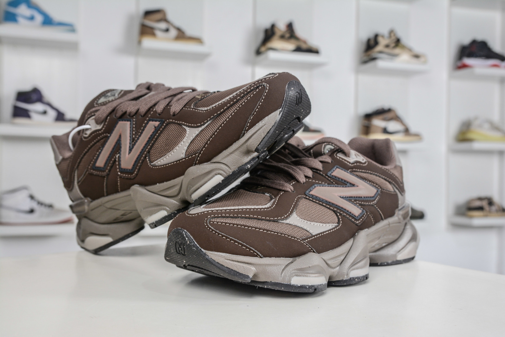 220 T版新百伦New Balance NB9060 巧克力棕 U9060493-Chinese UA Cheap High Quatity Brand Clothes Bags handbags Sneakers wholesale wholesaler seller from China Factory suppliers Fashion Clothing Shoes best Quality Beautiful Price 220 T版新百伦New Balance NB9060 巧克力棕 U9060493