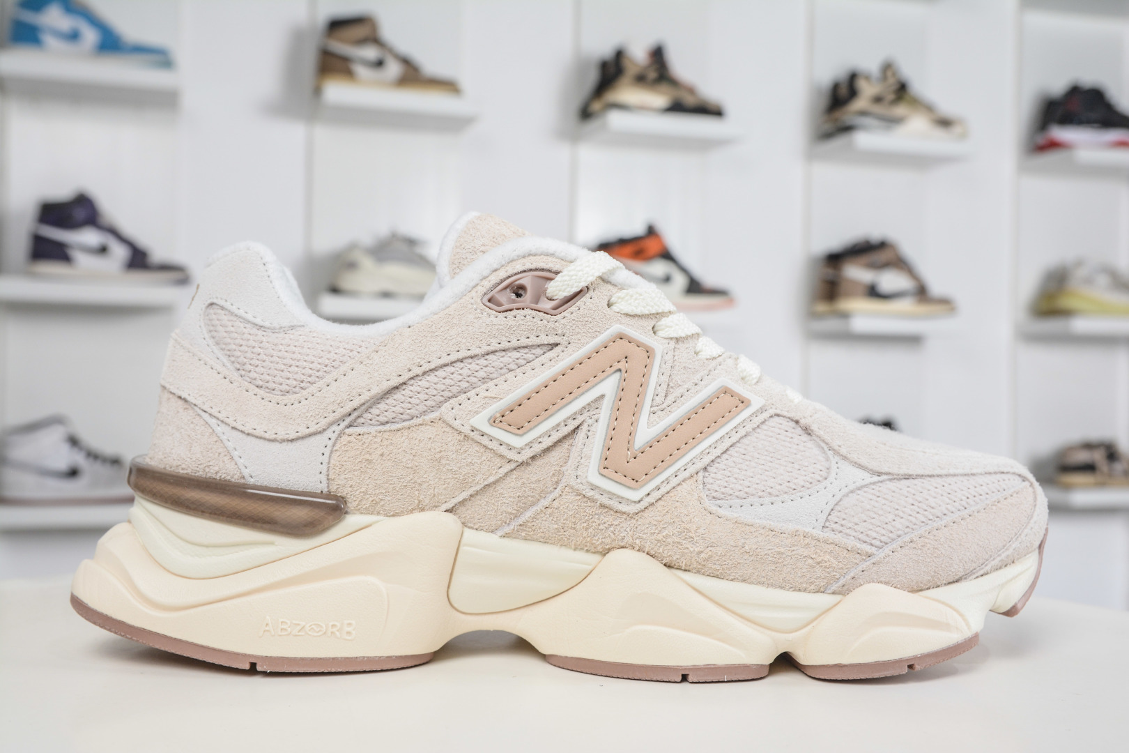 220 T版新百伦New Balance NB9060 米色 U9060CCB-Chinese UA Cheap High Quatity Brand Clothes Bags handbags Sneakers wholesale wholesaler seller from China Factory suppliers Fashion Clothing Shoes best Quality Beautiful Price 220 T版新百伦New Balance NB9060 米色 U9060CCB