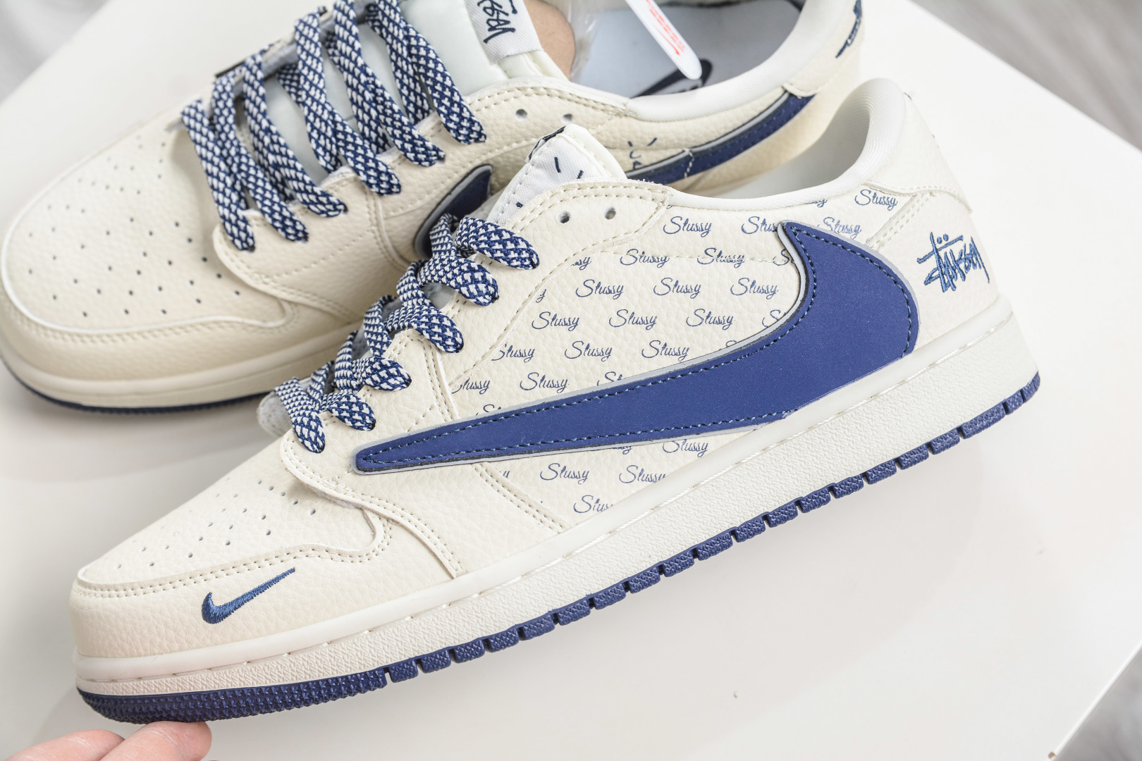 270 TS x Air Jordan x Stussy AJ1 Low 倒钩低帮联名斯图西-白深蓝 LD2028-065