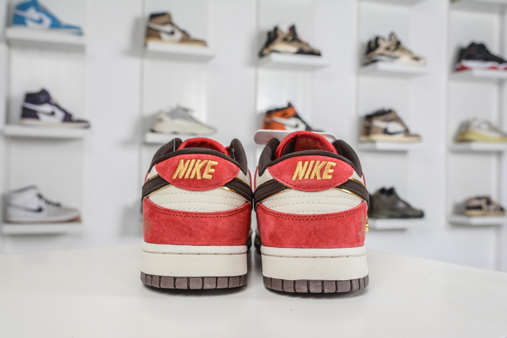 270 Nike Dunk Low 马年限定 白红褐 DN3168-013-Chinese UA Cheap High Quatity Brand Clothes Bags handbags Sneakers wholesale wholesaler seller from China Factory suppliers Fashion Clothing Shoes best Quality Beautiful Price 270 Nike Dunk Low 马年限定 白红褐 DN3168-013