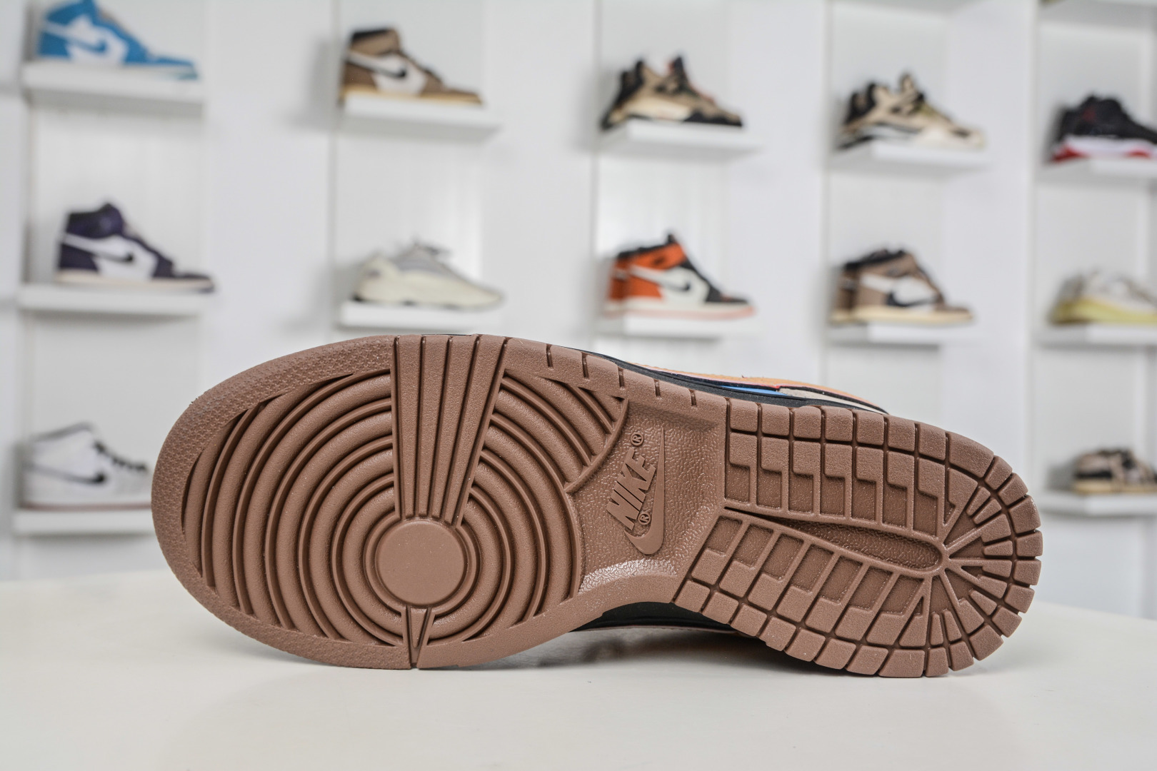 270 Nike SB Dunk Low x Superme SUP联名-创意彩虹拼接 SJ8888-008-Chinese UA Cheap High Quatity Brand Clothes Bags handbags Sneakers wholesale wholesaler seller from China Factory suppliers Fashion Clothing Shoes best Quality Beautiful Price 270 Nike SB Dunk Low x Superme SUP联名-创意彩虹拼接 SJ8888-008