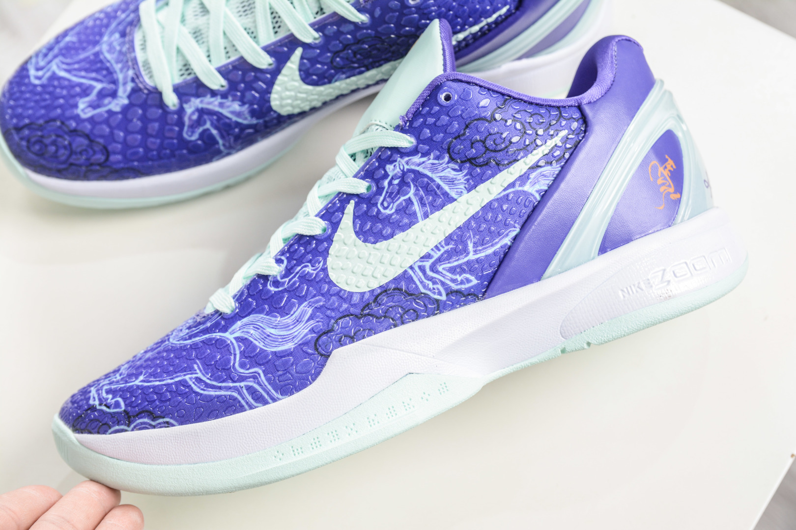 360 Nike Zoom Kobe VI 马年限定 CNY新年款 耐克 科比6代系列 低帮复刻实战运动低帮文化篮球鞋 CW2190-022