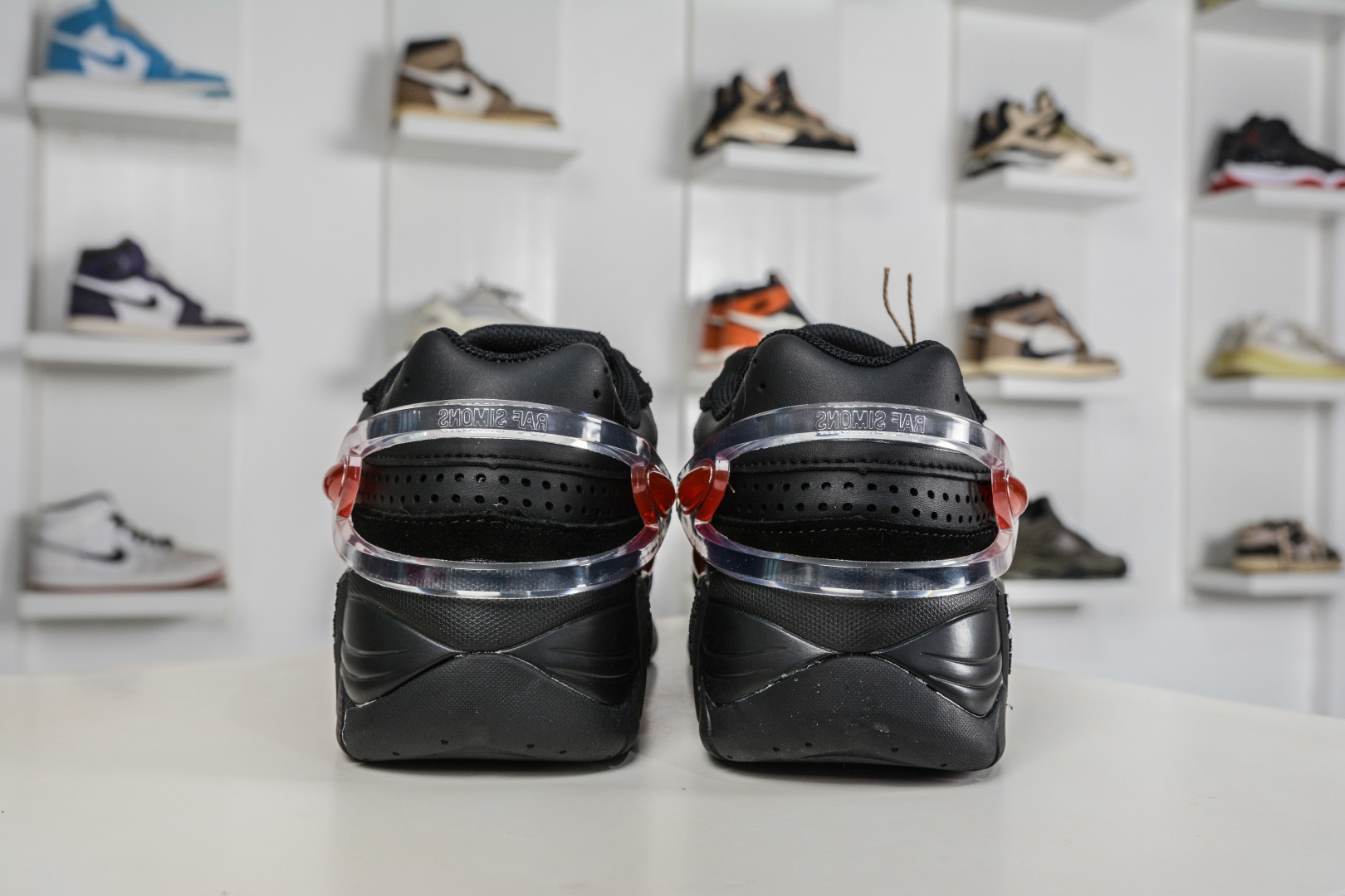 260 RAF SIMONS Cylon-21 ”水泡” 先锋潮流 复古低帮休闲鞋 圆头系带 低帮休闲鞋 HR740003S-Chinese UA Cheap High Quatity Brand Clothes Bags handbags Sneakers wholesale wholesaler seller from China Factory suppliers Fashion Clothing Shoes best Quality Beautiful Price 260 RAF SIMONS Cylon-21 ”水泡” 先锋潮流 复古低帮休闲鞋 圆头系带 低帮休闲鞋 HR740003S