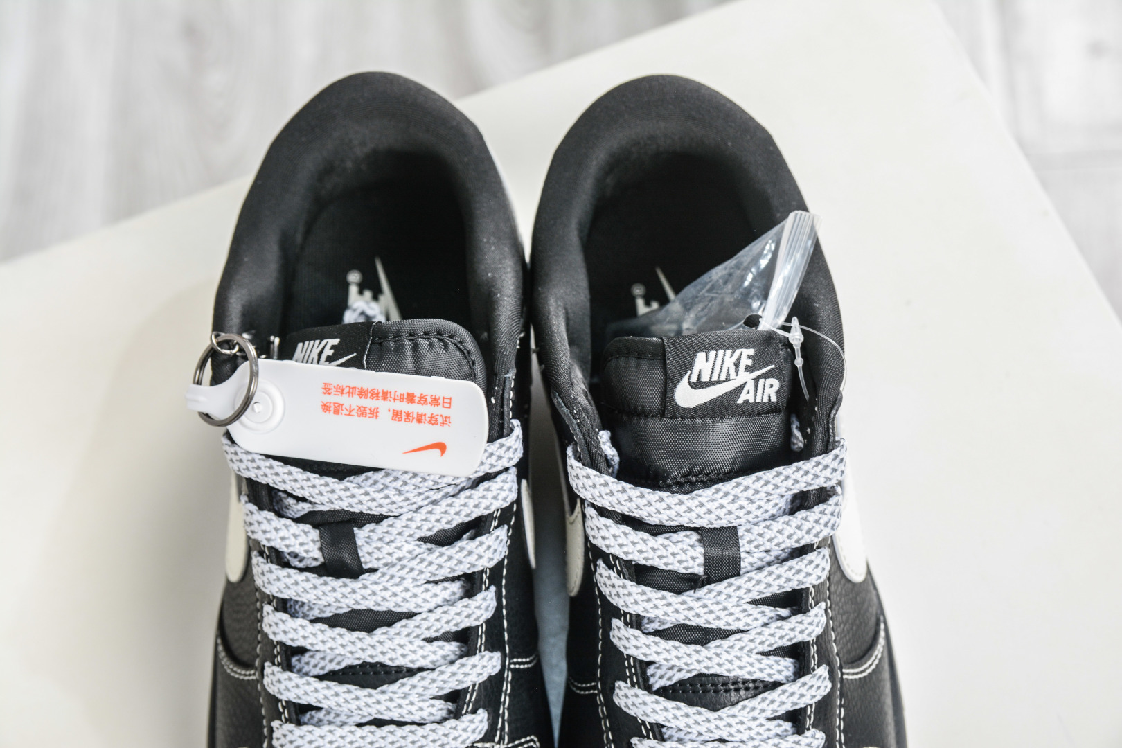 270 Nike SB Dunk Low X Stussy 斯图西联名-黑白 MN1688-111-Chinese UA Cheap High Quatity Brand Clothes Bags handbags Sneakers wholesale wholesaler seller from China Factory suppliers Fashion Clothing Shoes best Quality Beautiful Price 270 Nike SB Dunk Low X Stussy 斯图西联名-黑白 MN1688-111