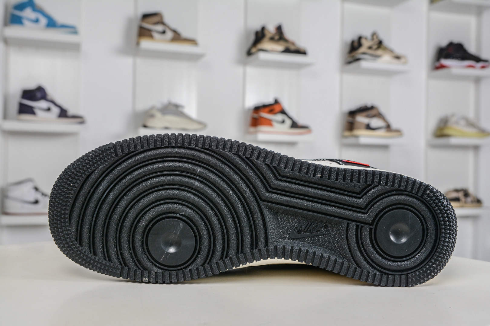260 The North Face x NIke Air Force 1 北面联名-黑灰红 KG6699-F43-Chinese UA Cheap High Quatity Brand Clothes Bags handbags Sneakers wholesale wholesaler seller from China Factory suppliers Fashion Clothing Shoes best Quality Beautiful Price 260 The North Face x NIke Air Force 1 北面联名-黑灰红 KG6699-F43