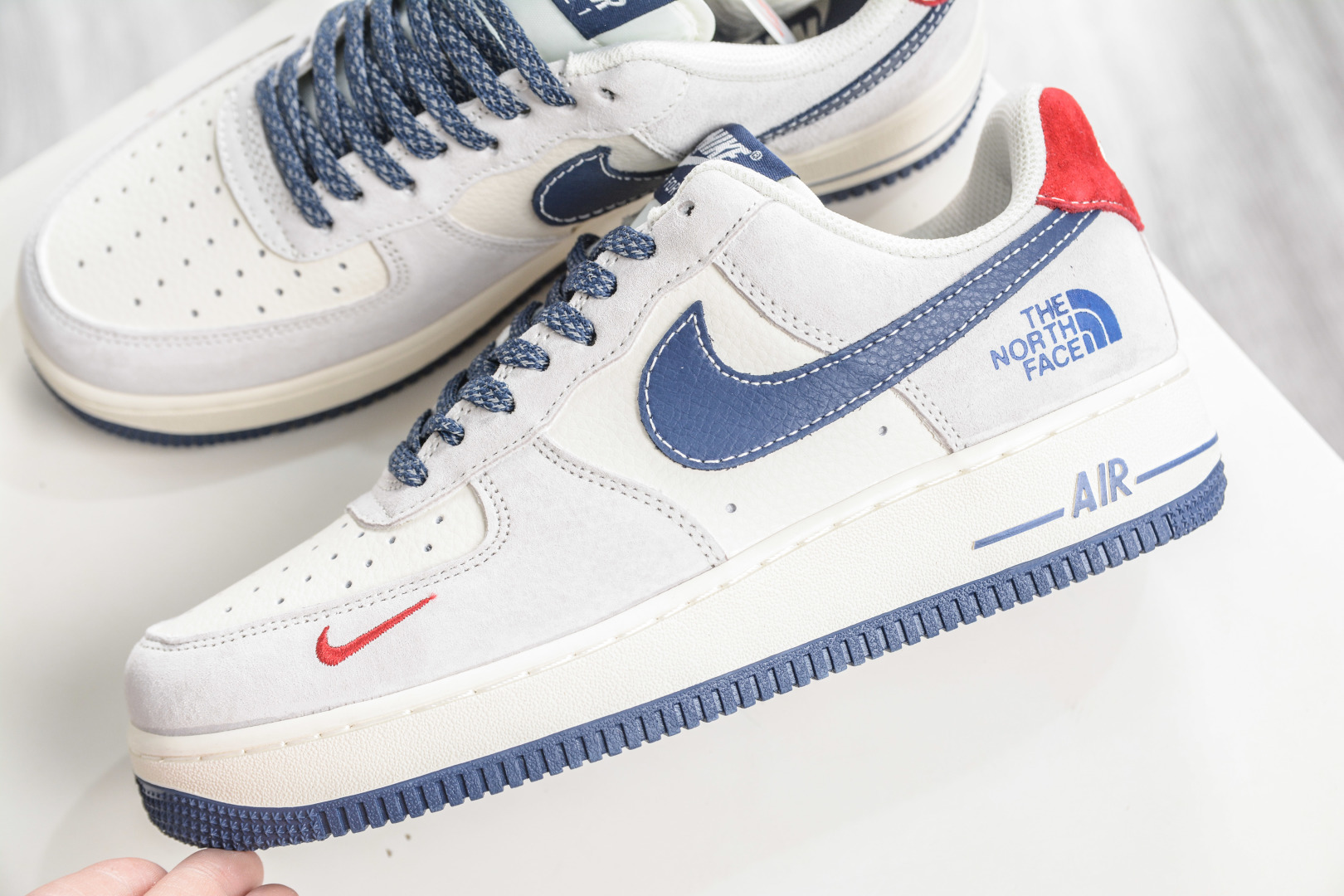260 The North Face x NIke Air Force 1 北面联名-灰白蓝 DD1982-341-Chinese UA Cheap High Quatity Brand Clothes Bags handbags Sneakers wholesale wholesaler seller from China Factory suppliers Fashion Clothing Shoes best Quality Beautiful Price 260 The North Face x NIke Air Force 1 北面联名-灰白蓝 DD1982-341