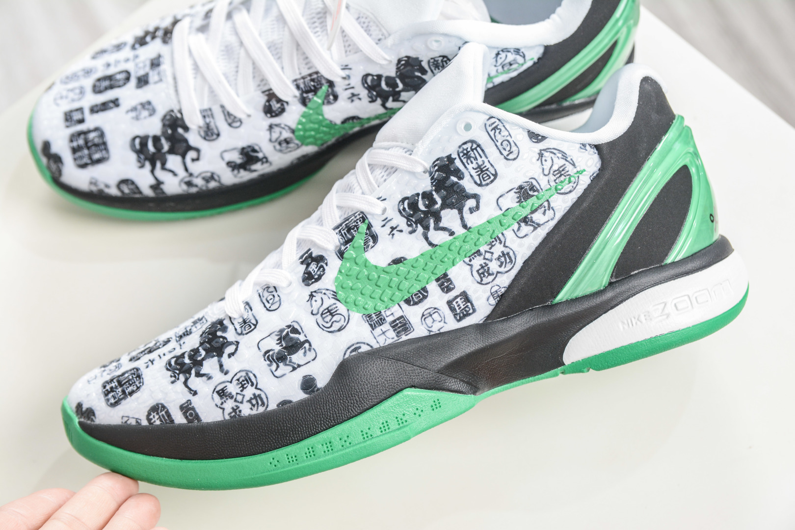 360 Nike Zoom Kobe VI 马年限定 CNY新年款 耐克 科比6代系列 低帮复刻实战运动低帮文化篮球鞋 CW2190-015-Chinese UA Cheap High Quatity Brand Clothes Bags handbags Sneakers wholesale wholesaler seller from China Factory suppliers Fashion Clothing Shoes best Quality Beautiful Price 360 Nike Zoom Kobe VI 马年限定 CNY新年款 耐克 科比6代系列 低帮复刻实战运动低帮文化篮球鞋 CW2190-015