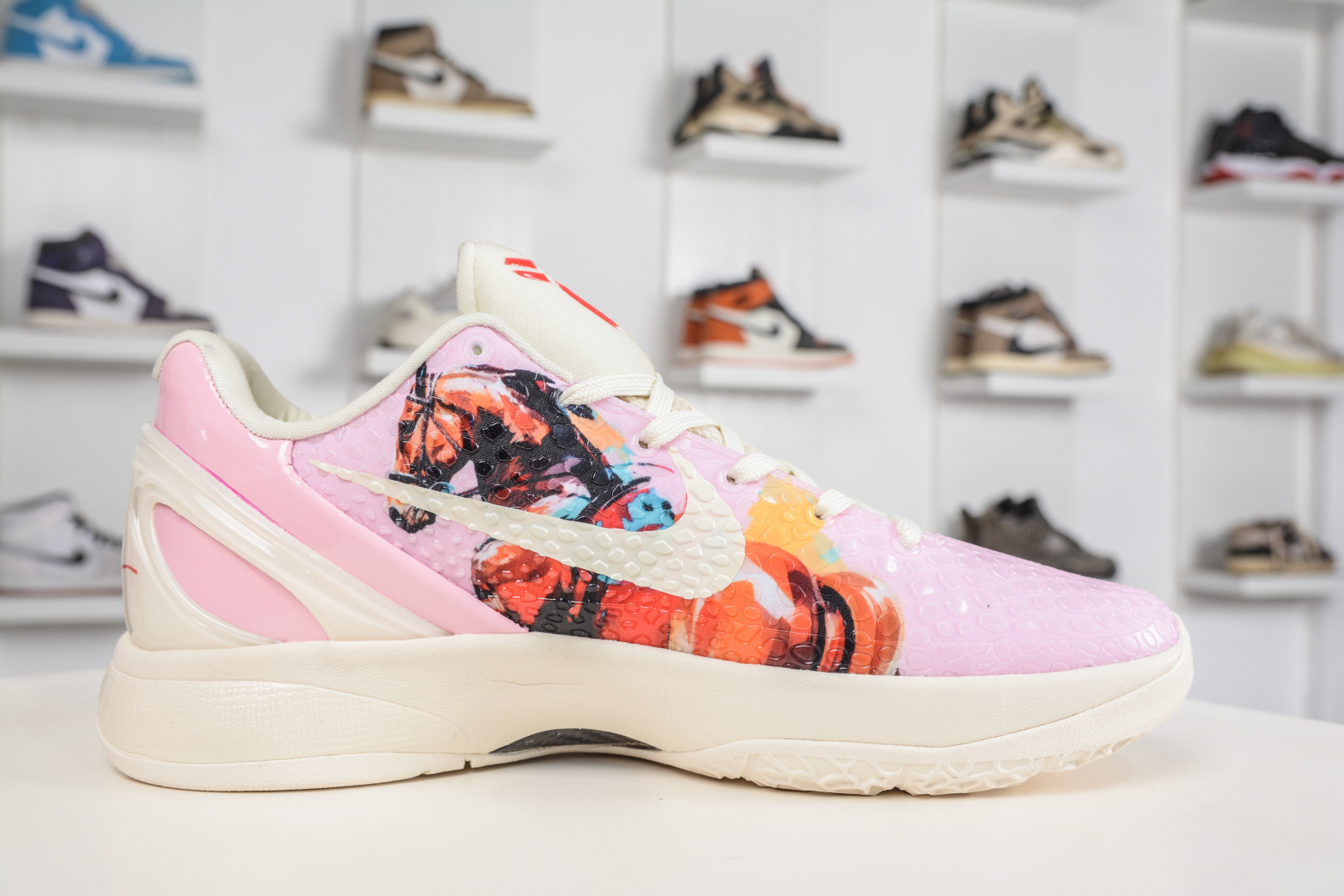 360 Nike Zoom Kobe VI 马年限定 CNY新年款 耐克 科比6代系列 低帮复刻实战运动低帮文化篮球鞋 CW2190-018