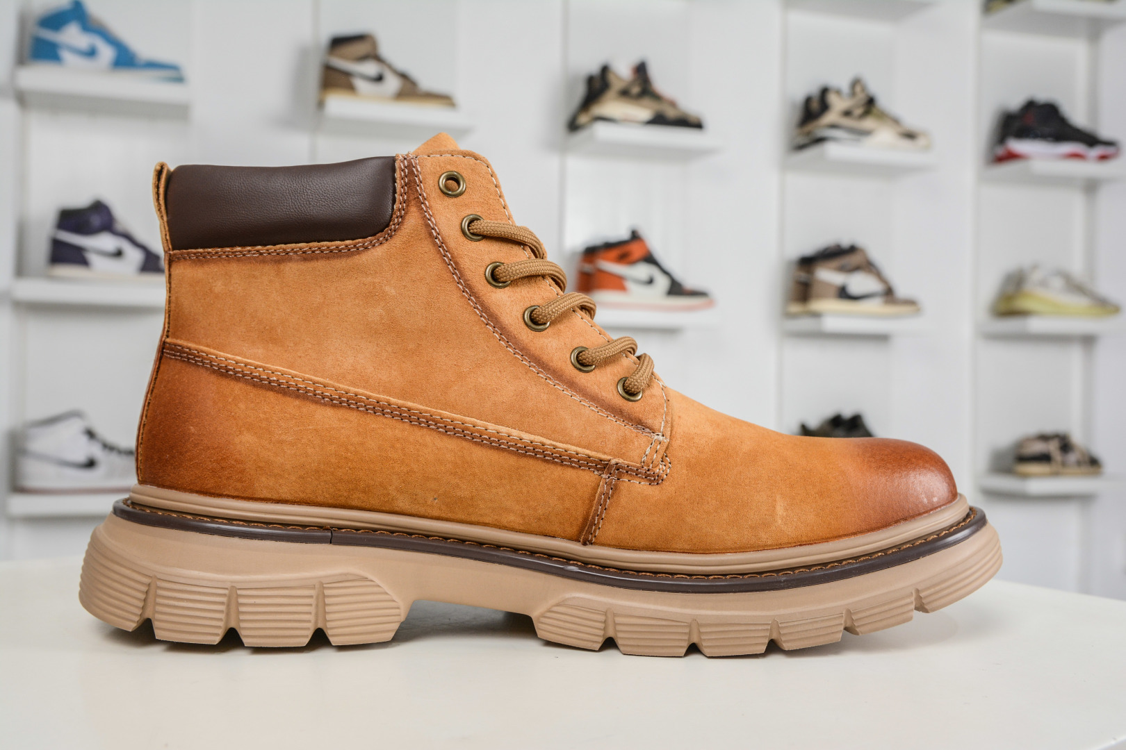230 新年福利特价 Timberland添柏岚/天伯伦 秋冬新品(毛绒内里保暖锁热)秋冬必备户外休闲大黄靴系列-Chinese UA Cheap High Quatity Brand Clothes Bags handbags Sneakers wholesale wholesaler seller from China Factory suppliers Fashion Clothing Shoes best Quality Beautiful Price 230 新年福利特价 Timberland添柏岚/天伯伦 秋冬新品(毛绒内里保暖锁热)秋冬必备户外休闲大黄靴系列