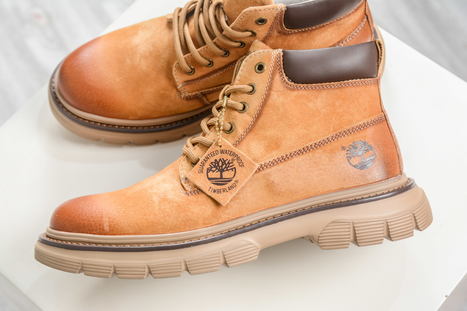 230 新年福利特价 Timberland添柏岚/天伯伦 秋冬新品(毛绒内里保暖锁热)秋冬必备户外休闲大黄靴系列-Chinese UA Cheap High Quatity Brand Clothes Bags handbags Sneakers wholesale wholesaler seller from China Factory suppliers Fashion Clothing Shoes best Quality Beautiful Price 230 新年福利特价 Timberland添柏岚/天伯伦 秋冬新品(毛绒内里保暖锁热)秋冬必备户外休闲大黄靴系列