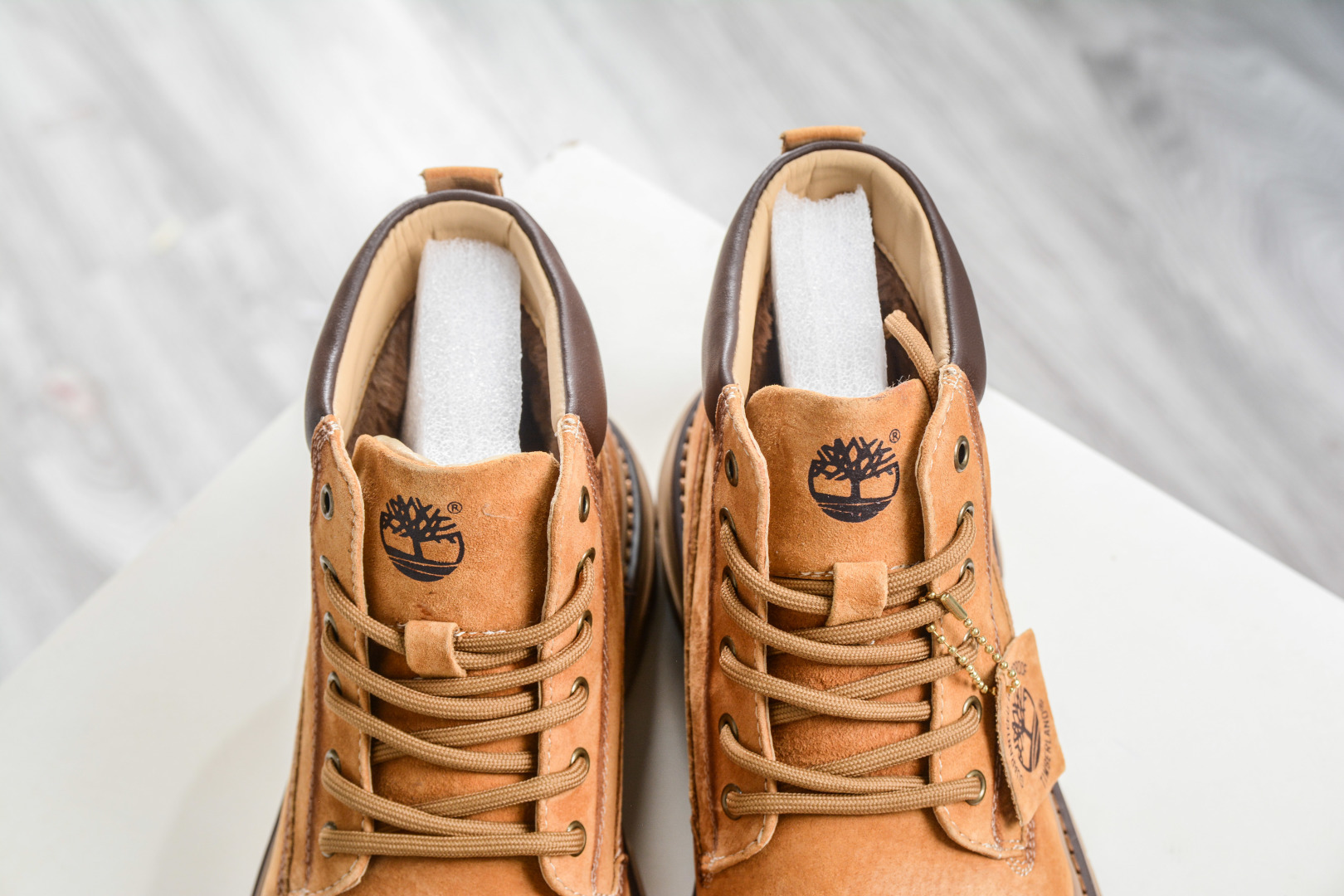 230 新年福利特价 Timberland添柏岚/天伯伦 秋冬新品(毛绒内里保暖锁热)秋冬必备户外休闲大黄靴系列-Chinese UA Cheap High Quatity Brand Clothes Bags handbags Sneakers wholesale wholesaler seller from China Factory suppliers Fashion Clothing Shoes best Quality Beautiful Price 230 新年福利特价 Timberland添柏岚/天伯伦 秋冬新品(毛绒内里保暖锁热)秋冬必备户外休闲大黄靴系列