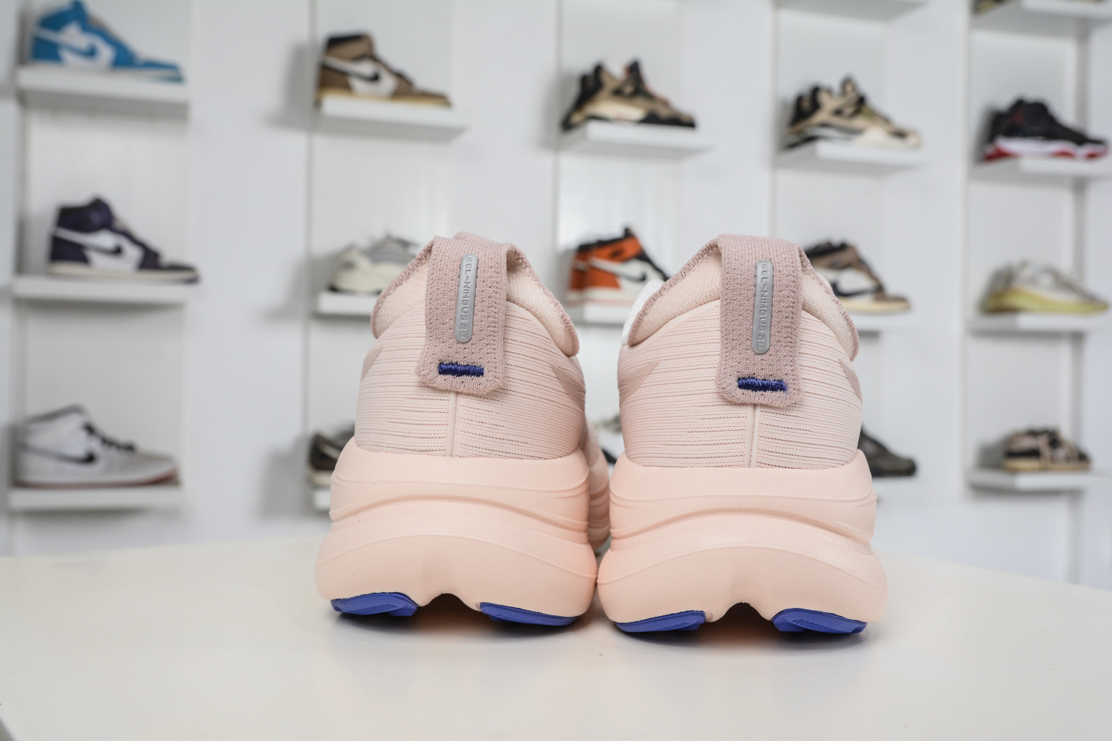 190 Asics GEL-Nimbus 28 亚瑟士缓震跑鞋 1011C127-700-Chinese UA Cheap High Quatity Brand Clothes Bags handbags Sneakers wholesale wholesaler seller from China Factory suppliers Fashion Clothing Shoes best Quality Beautiful Price 190 Asics GEL-Nimbus 28 亚瑟士缓震跑鞋 1011C127-700