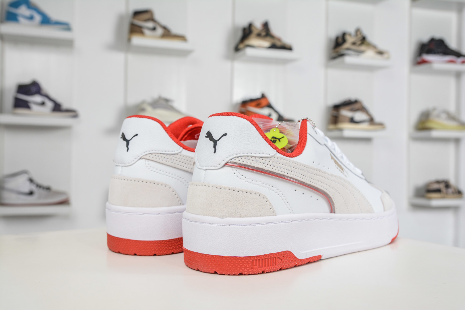 150 PUMA彪马 CA Match Court 休闲经典简约复古 低帮 板鞋 308621-03-Chinese UA Cheap High Quatity Brand Clothes Bags handbags Sneakers wholesale wholesaler seller from China Factory suppliers Fashion Clothing Shoes best Quality Beautiful Price 150 PUMA彪马 CA Match Court 休闲经典简约复古 低帮 板鞋 308621-03